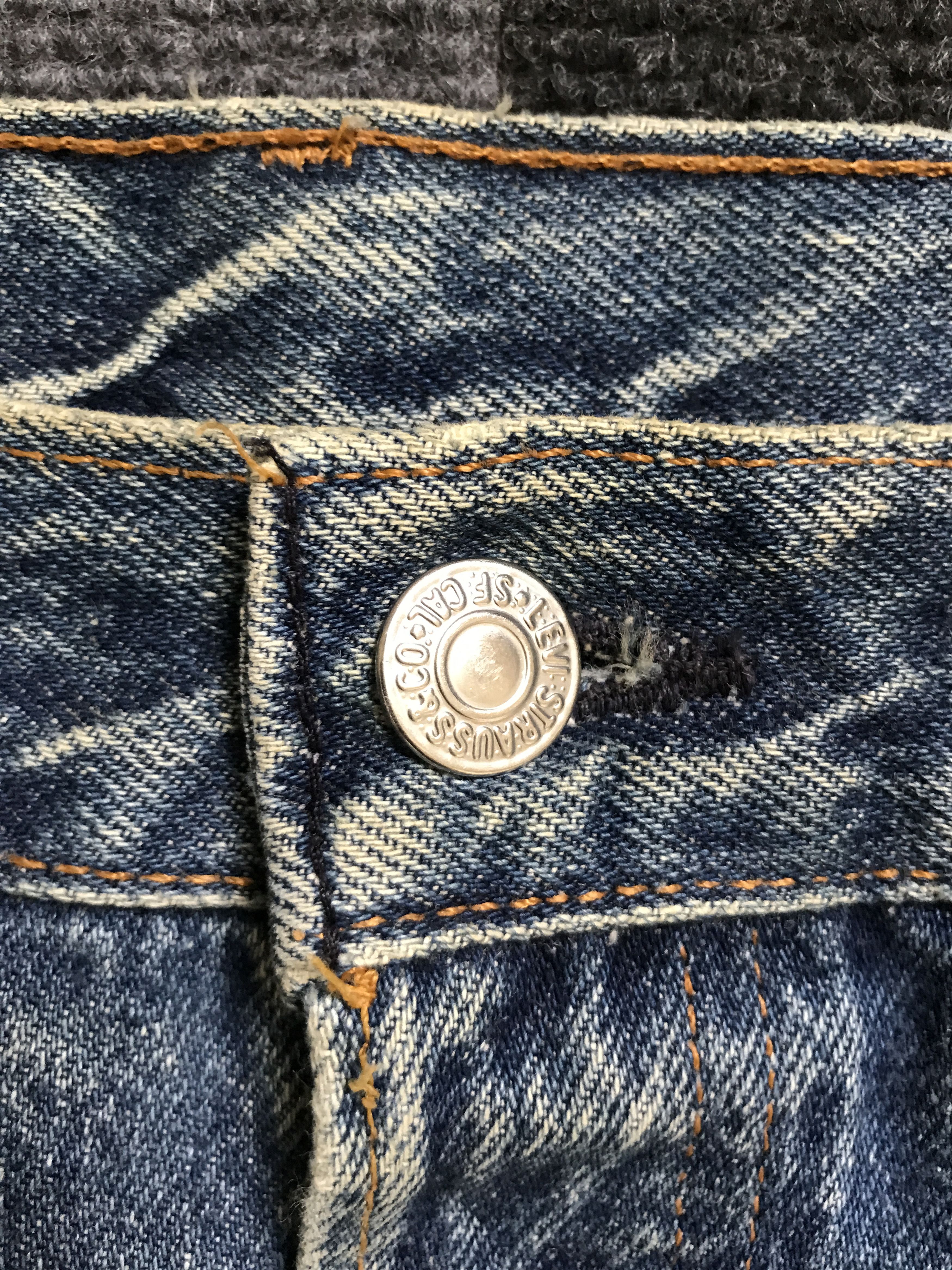 Levi's VLEV87 - Vintage Levis 501 Medium Wash Jeans Size US 30 / EU 46 - 8 Thumbnail