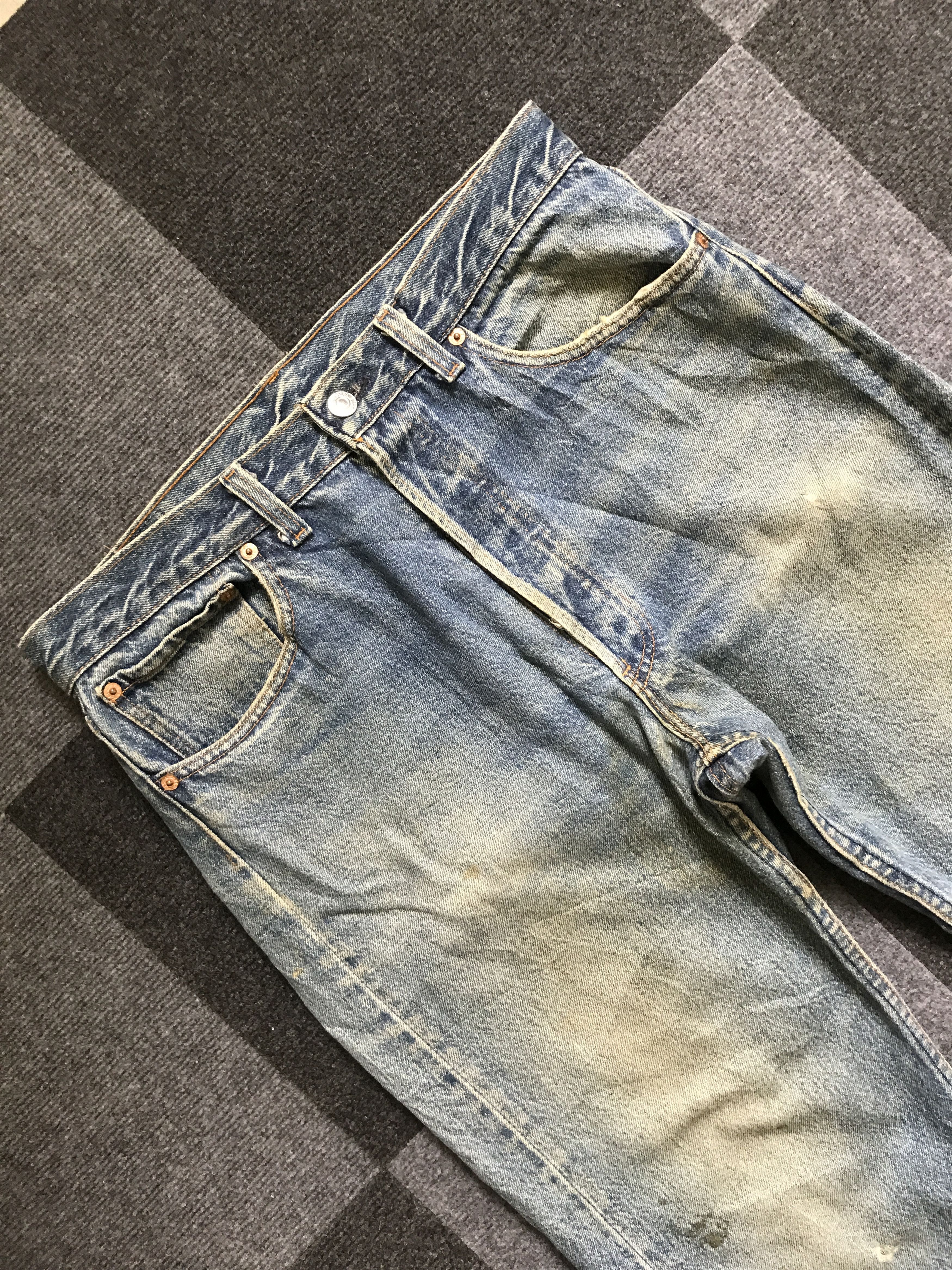 Levi's VLEV87 - Vintage Levis 501 Medium Wash Jeans Size US 30 / EU 46 - 2 Thumbnail
