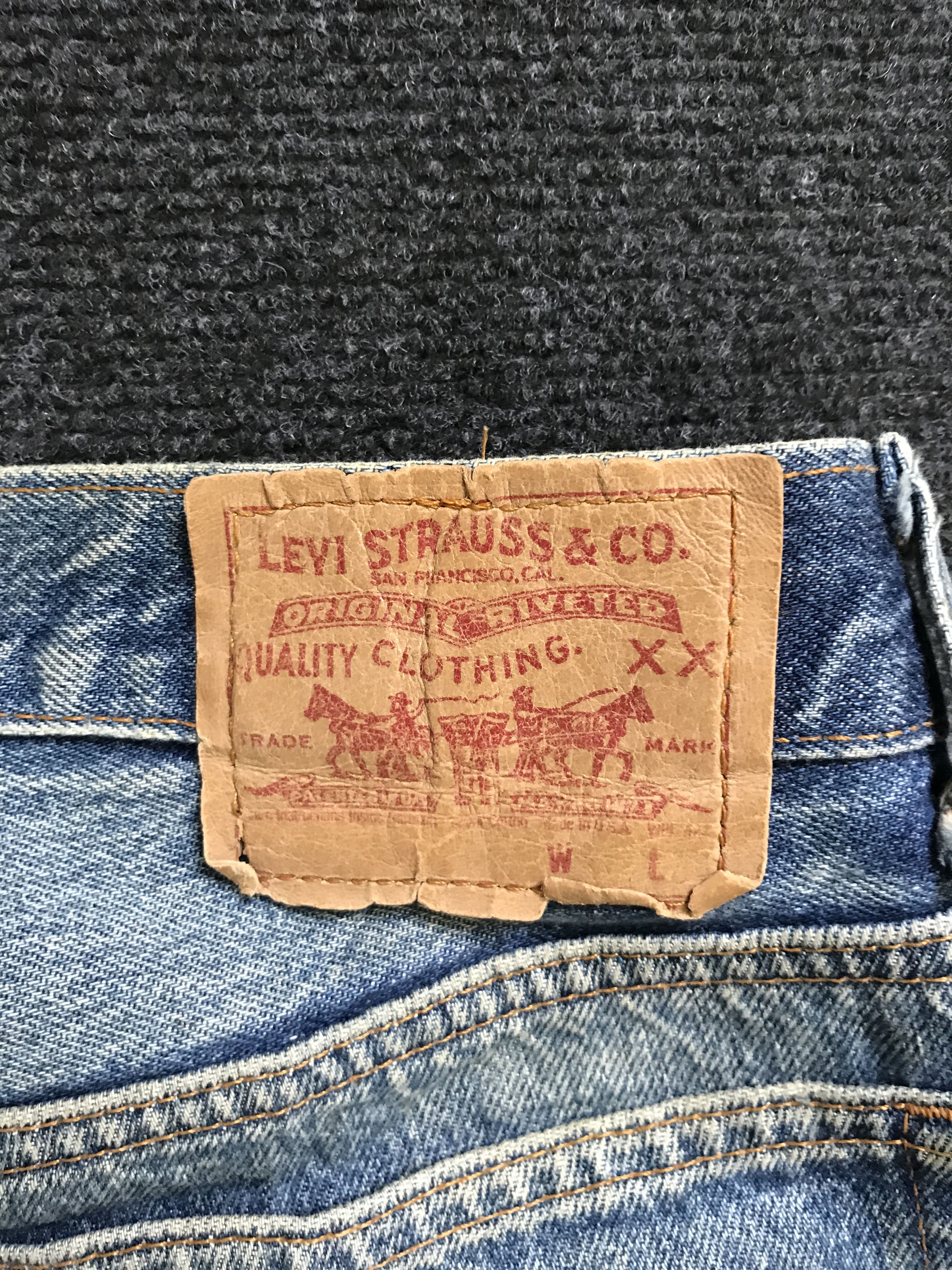 Levi's VLEV87 - Vintage Levis 501 Medium Wash Jeans Size US 30 / EU 46 - 16 Thumbnail