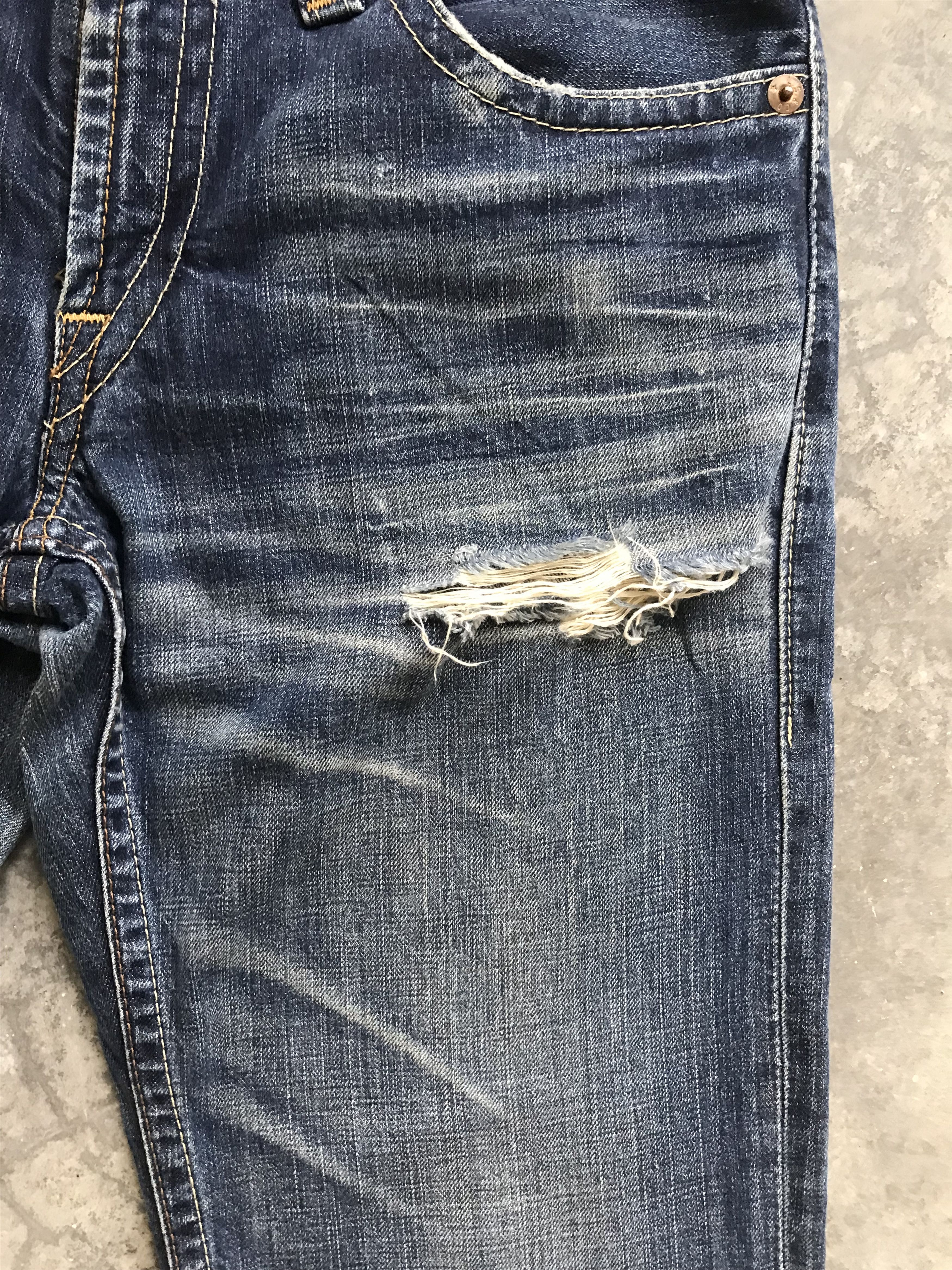 Levi's VLEV24 - Levis502 Japan Distressed Denim Size US 32 / EU 48 - 4 Thumbnail