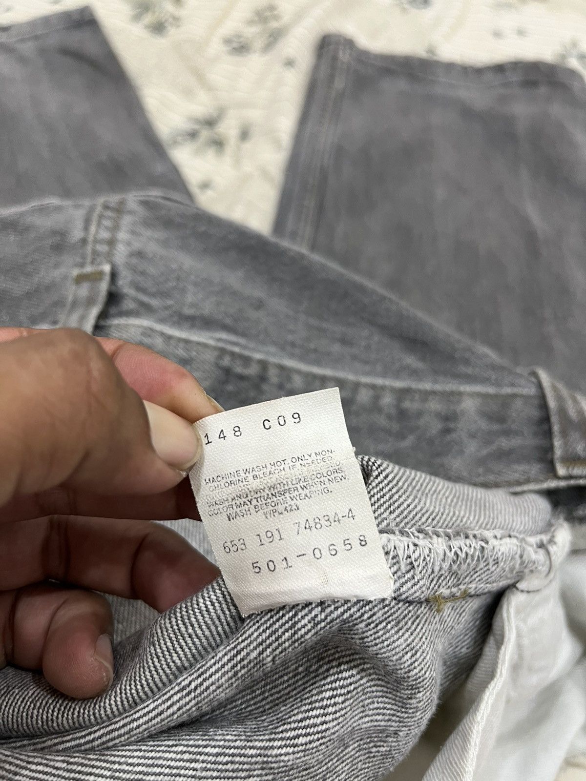 Levi's (Cc). VINTAGE LEVIS 501 HYPEBEAST DENIM Size US 30 / EU 46 - 10 Thumbnail