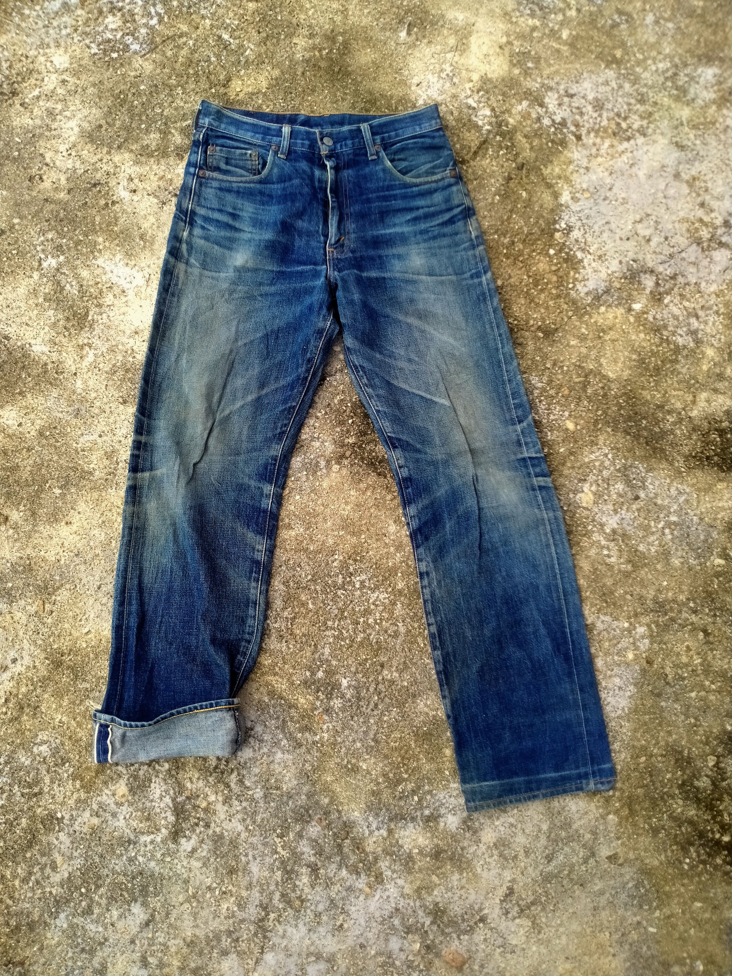 DISTRESSED LEVIS BIG E LOT 504B J22 SELVEDGE DENIM