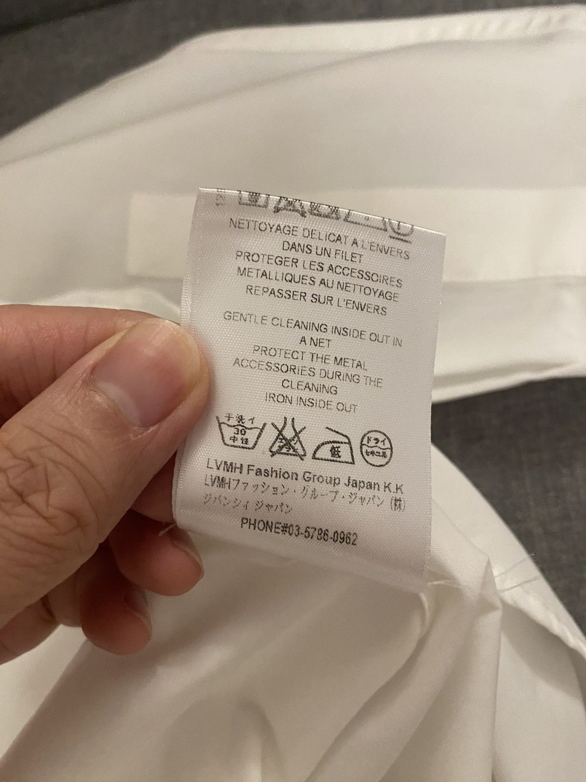 Givenchy Givenchy silver star motif white shirt 38 Size US S / EU 44-46 / 1 - 6 Thumbnail