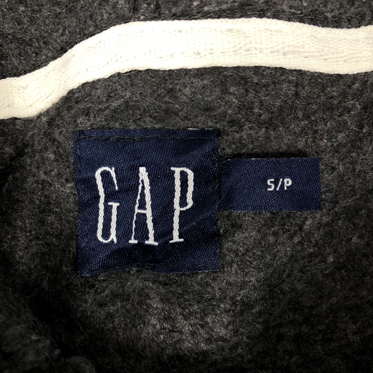 Gap Vintage GAP Fleece Hoodies Big Logo Embroidered Pullover Size US L / EU 52-54 / 3 - 6 Thumbnail