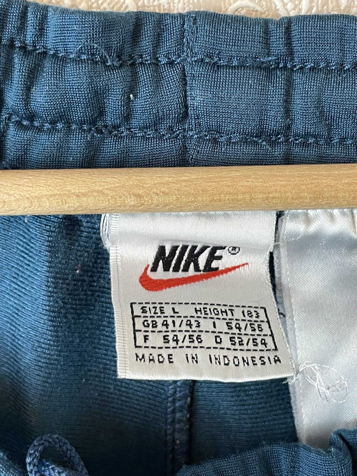 Nike × Vintage Vintage Y2K Nike Big Logo Swoosh Track Sweat Pants Joggers Size US 35 - 4 Thumbnail