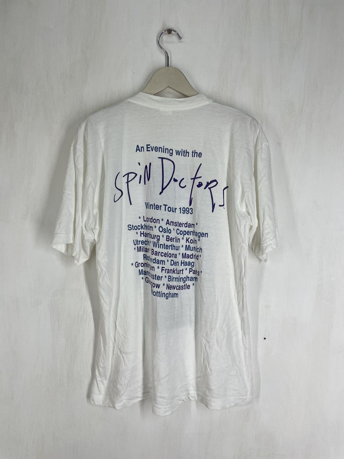 Band Tees Vintage 90s Spin Doctors Pocket Full Of Kryptonite Tour Tee Size US XL / EU 56 / 4 - 2 Thumbnail