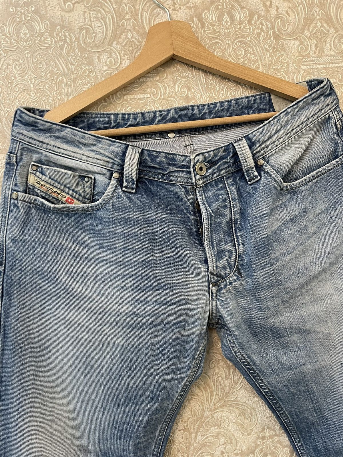 Diesel × Vintage Vintage Diesel Jeans Baby Blue Size US 34 / EU 50 - 4 Thumbnail