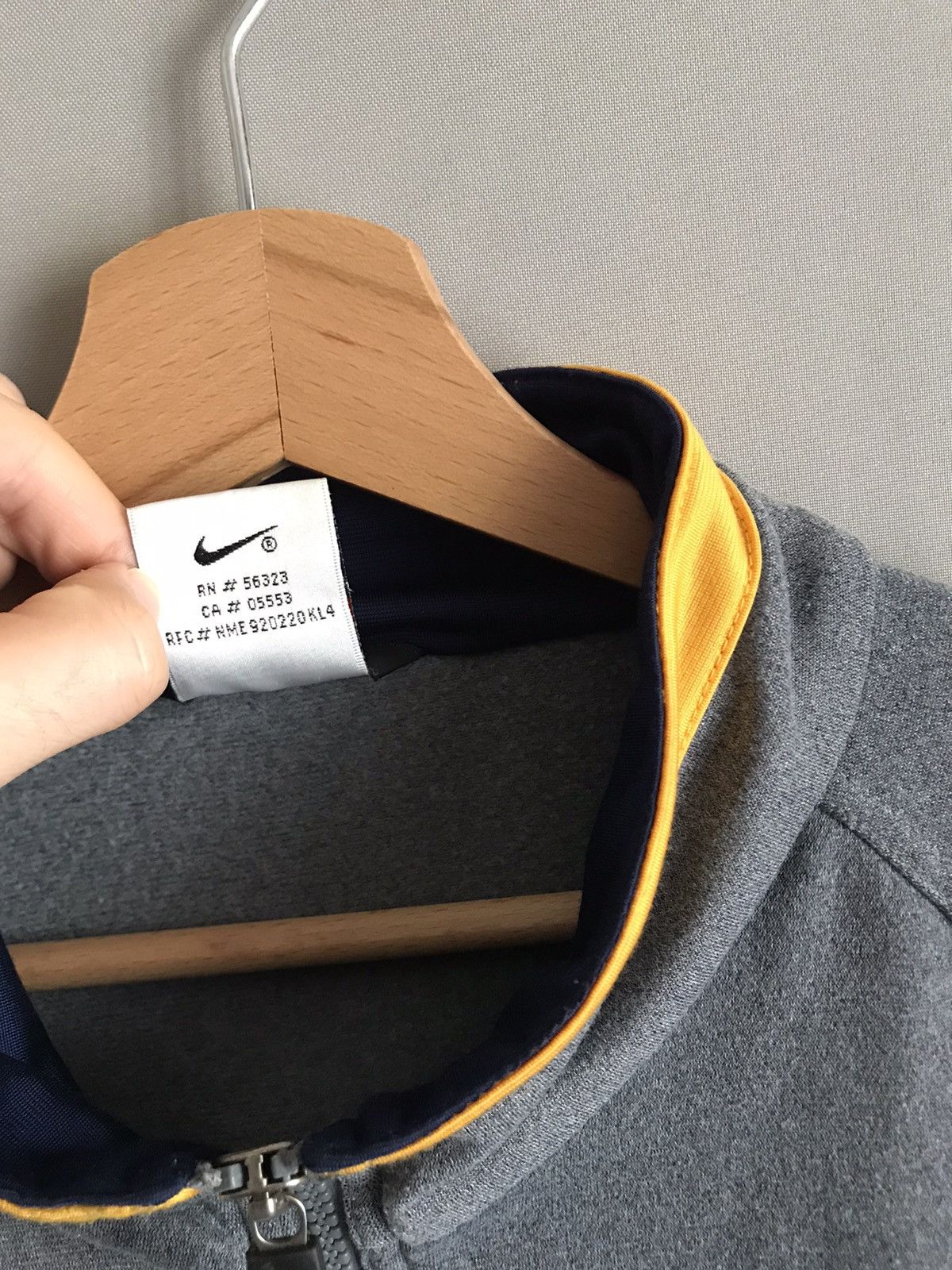 Nike NIKE Vintage Big Swoosh Track Top Jacket Size US XL / EU 56 / 4 - 5 Thumbnail