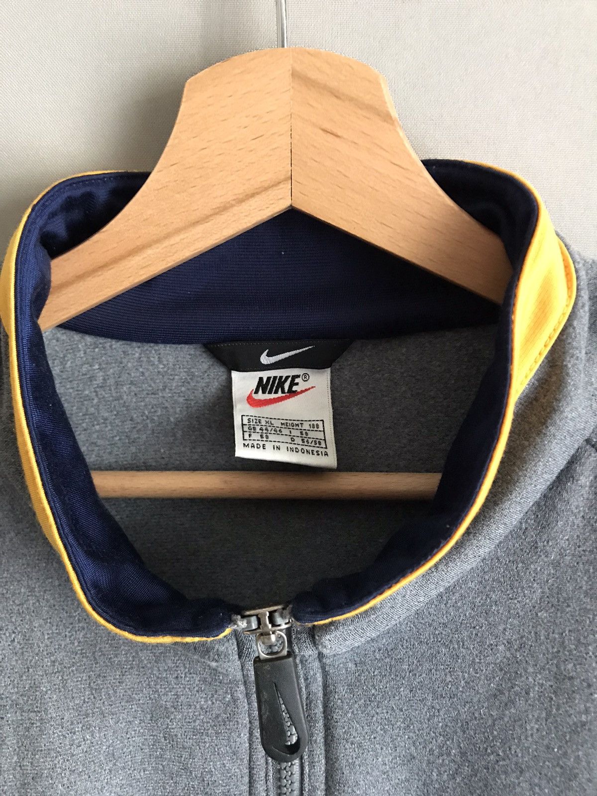 Nike NIKE Vintage Big Swoosh Track Top Jacket Size US XL / EU 56 / 4 - 4 Thumbnail