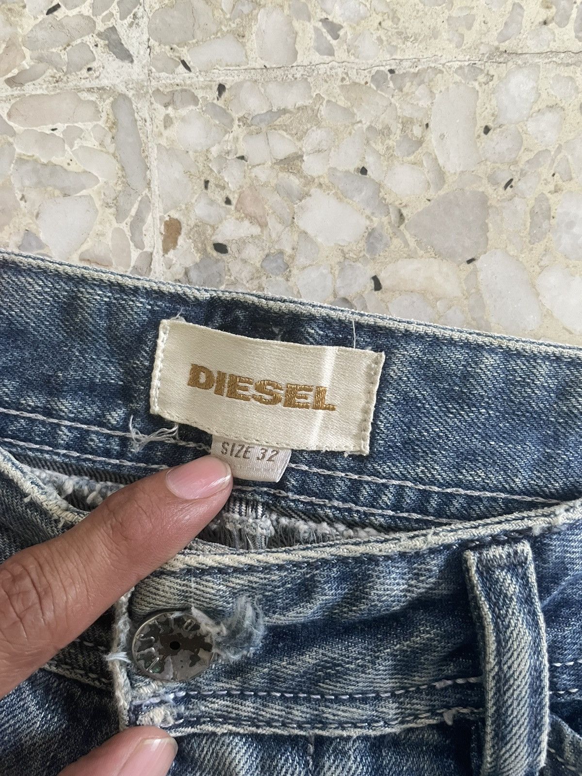 Diesel Diesel distressed Size US 32 / EU 48 - 5 Thumbnail