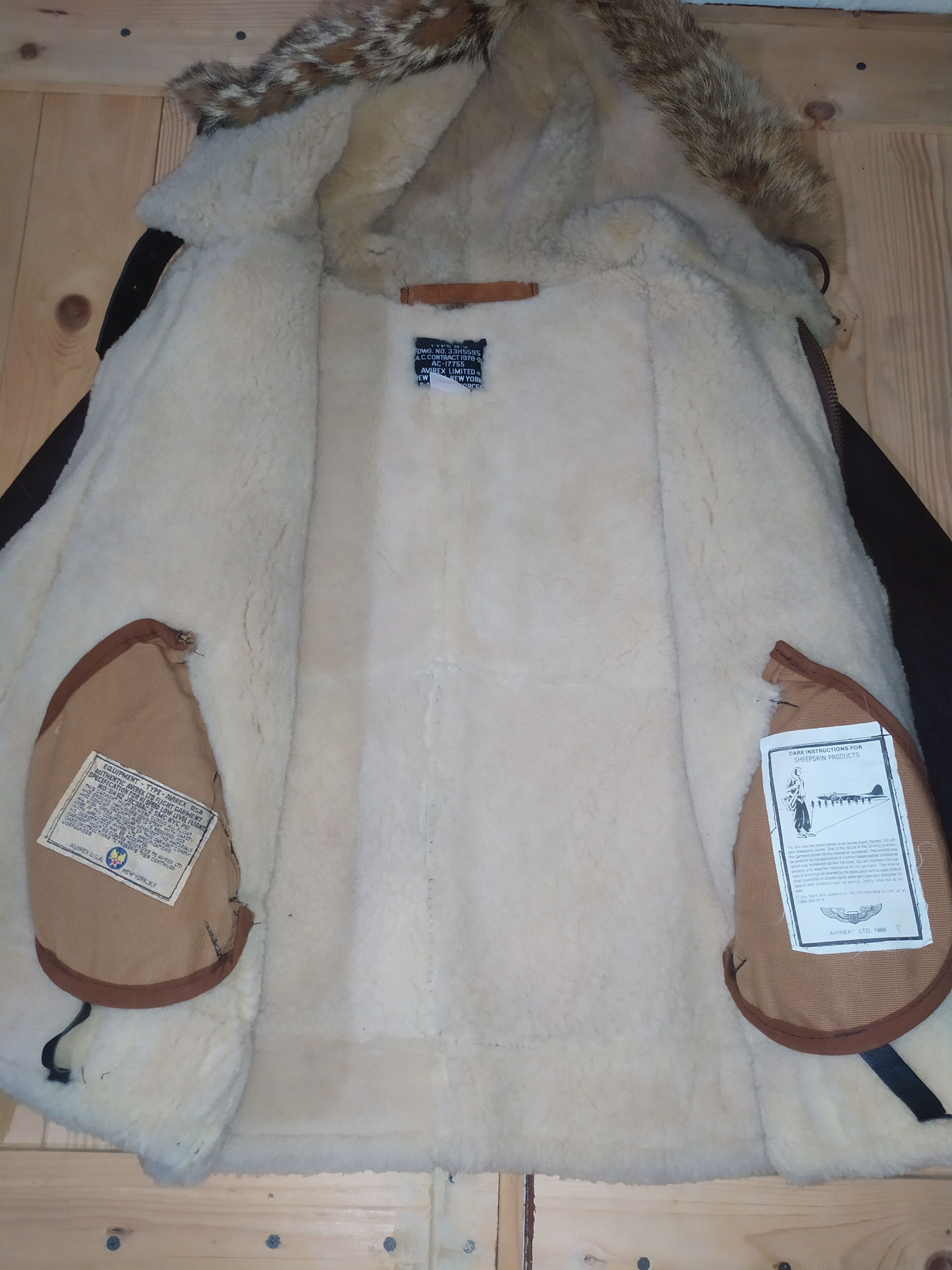Avirex AVIREX LIMITED LEATHER TYPE B3 SHEEPSKIN HOOD FLIGHT JACKET Size US S / EU 44-46 / 1 - 5 Thumbnail