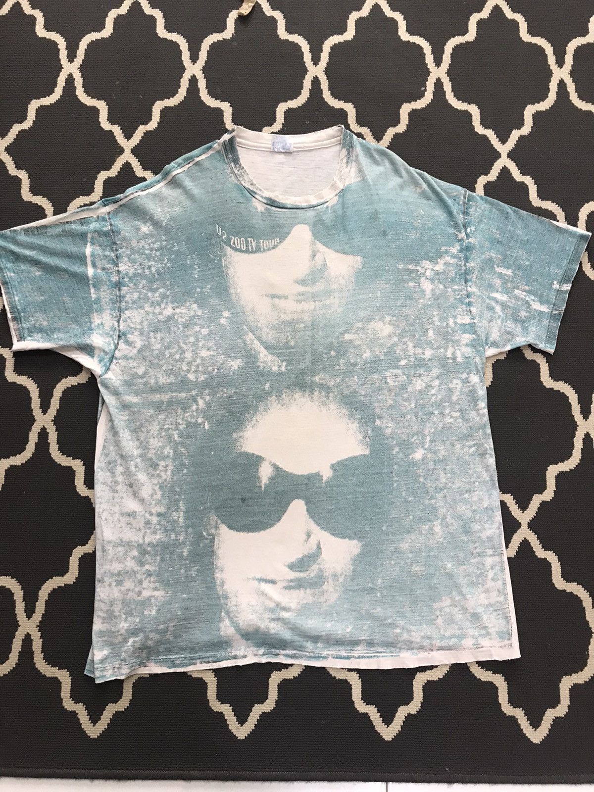 Band Tees × Vintage VINTAGE U2 ZOO TOUR RARE ITEM full print Size US XL / EU 56 / 4 - 2 Thumbnail