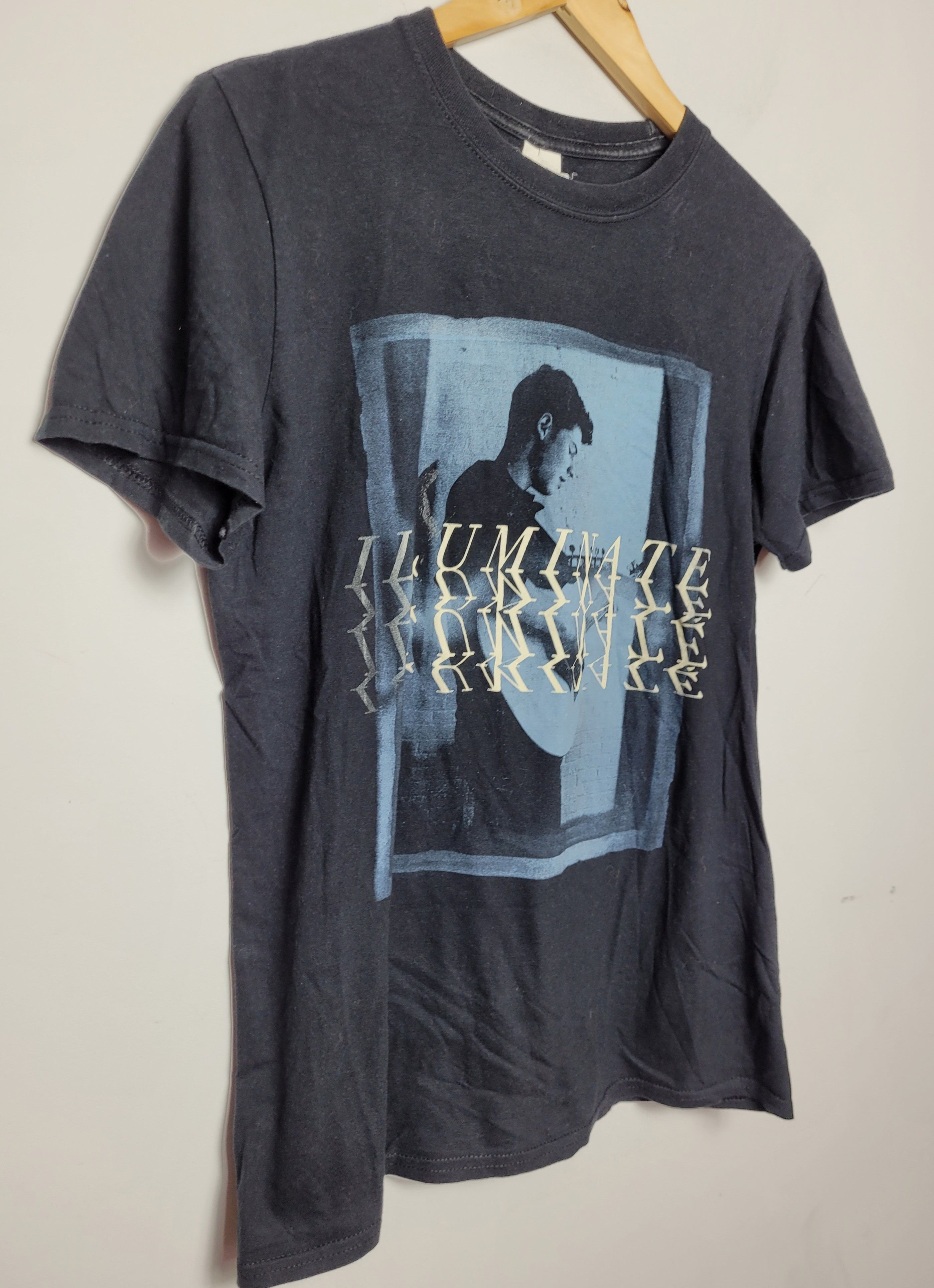 Band Tees × Vintage Shawn Mendes Illuminate merch tour tee Size US M / EU 48-50 / 2 - 3 Thumbnail