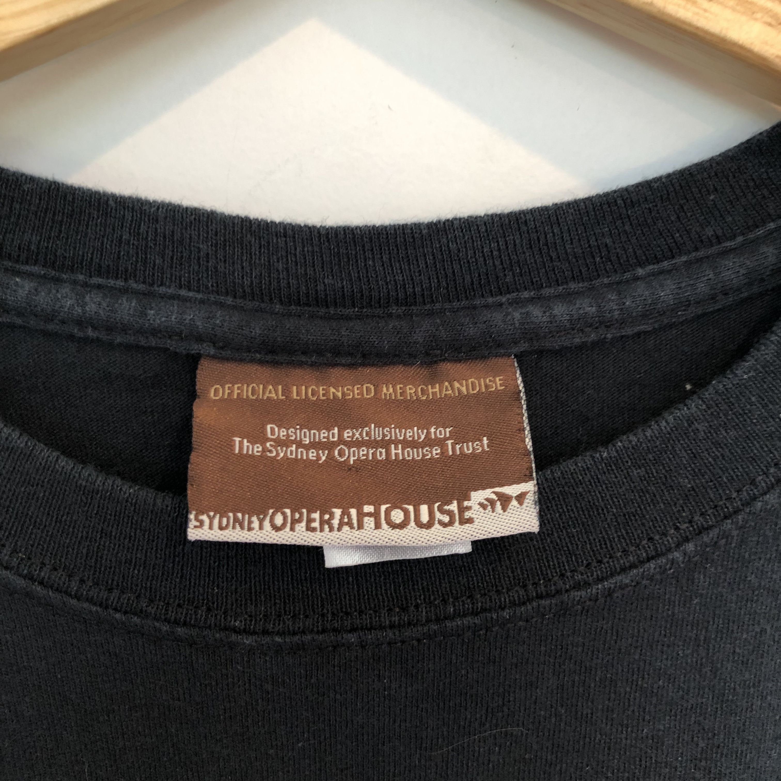 Vintage Vintage Sydney Opera House Tee Size US XL / EU 56 / 4 - 3 Thumbnail