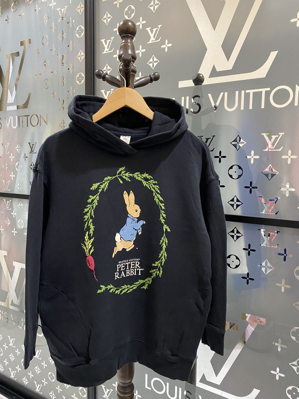 Cartoon Network Peter Rabbit Movie Hoodie Size US M / EU 48-50 / 2 - 1 Thumbnail