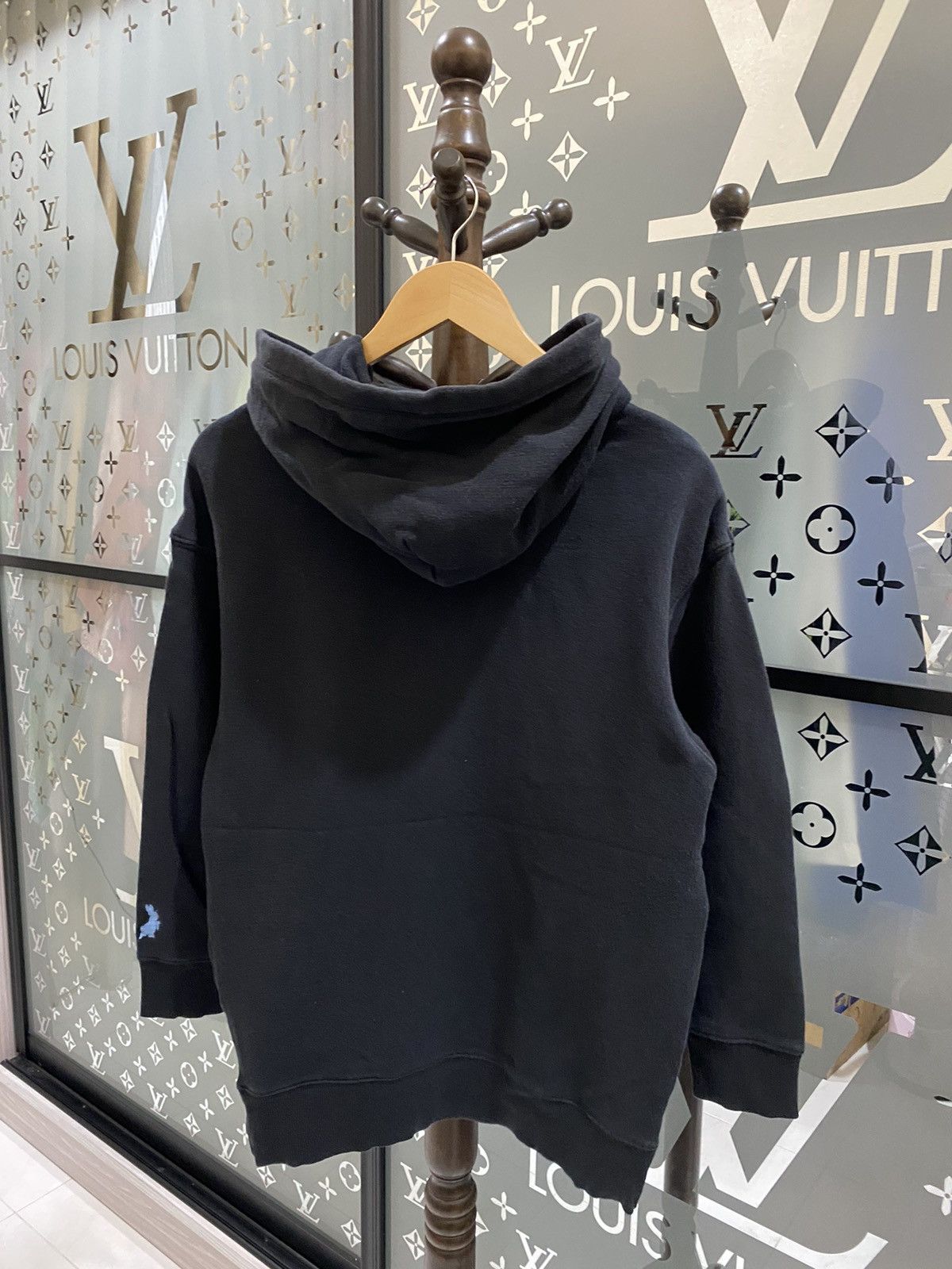 Cartoon Network Peter Rabbit Movie Hoodie Size US M / EU 48-50 / 2 - 3 Thumbnail