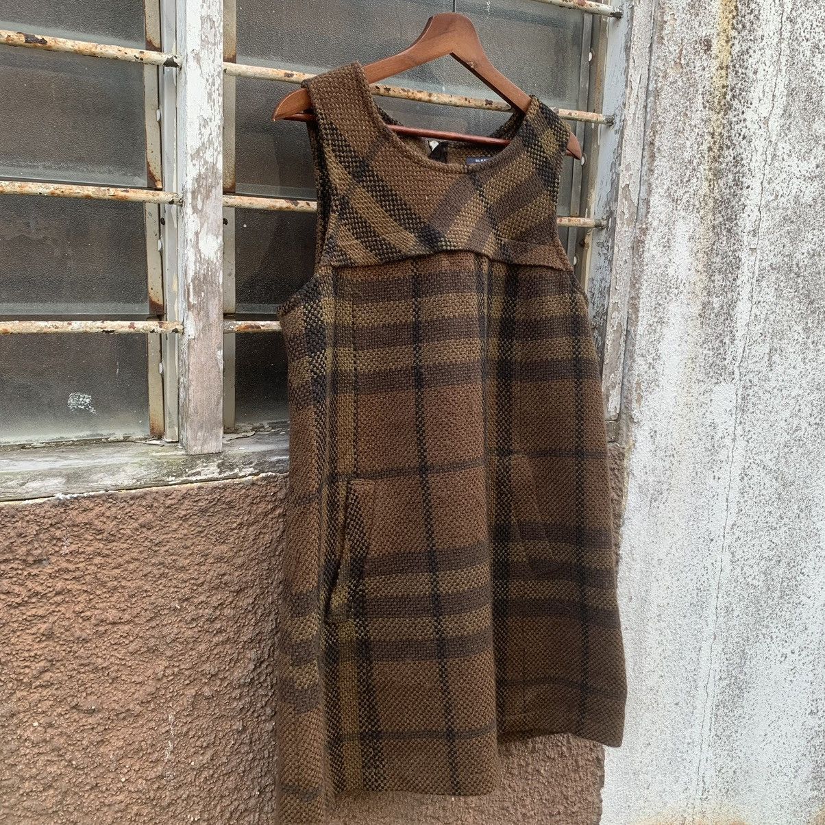 Burberry × Vintage OFFERS ACCEPT💥VINTAGE BURBERRY WOOL DRESS PLAID NOVA CHECK Size S / US 4 / IT 40 - 2 Thumbnail