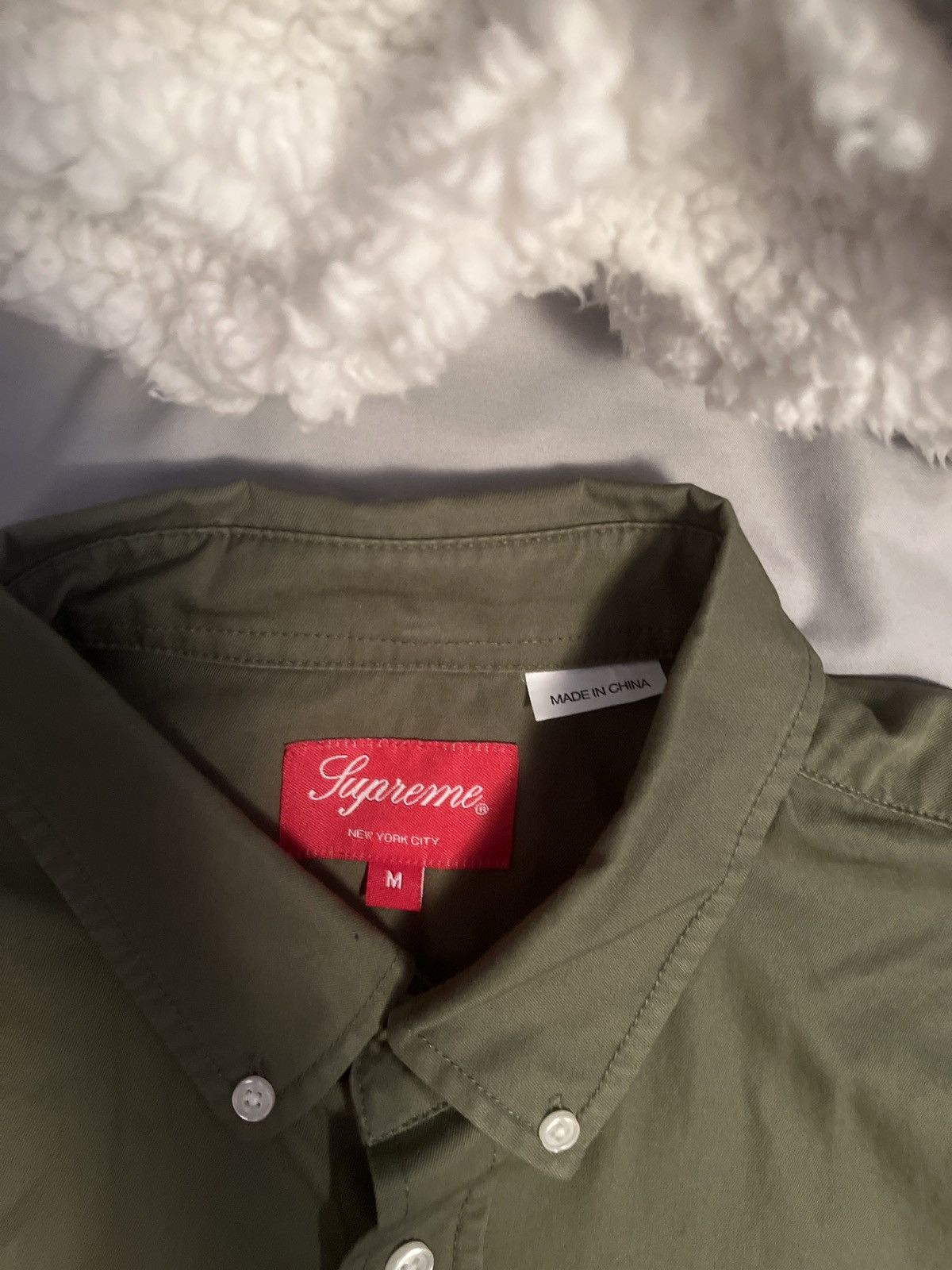 Supreme Small box shirt Size US M / EU 48-50 / 2 - 4 Thumbnail