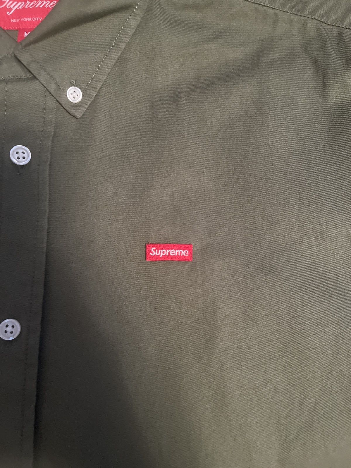 Supreme Small box shirt Size US M / EU 48-50 / 2 - 5 Thumbnail