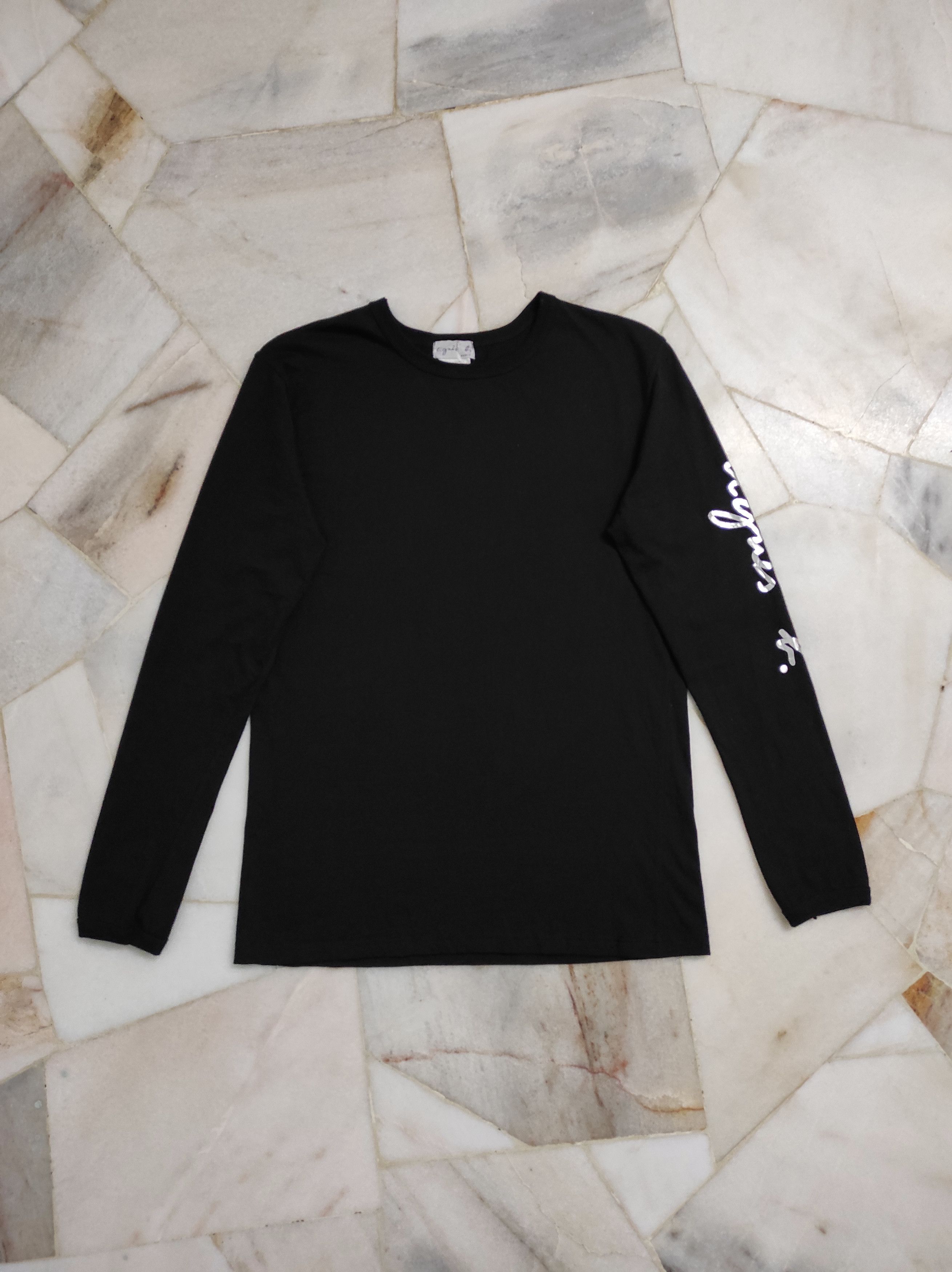 agnes b. Agnes b Paris Black LS spell out minimalist tee Size US M / EU 48-50 / 2 - 6 Thumbnail