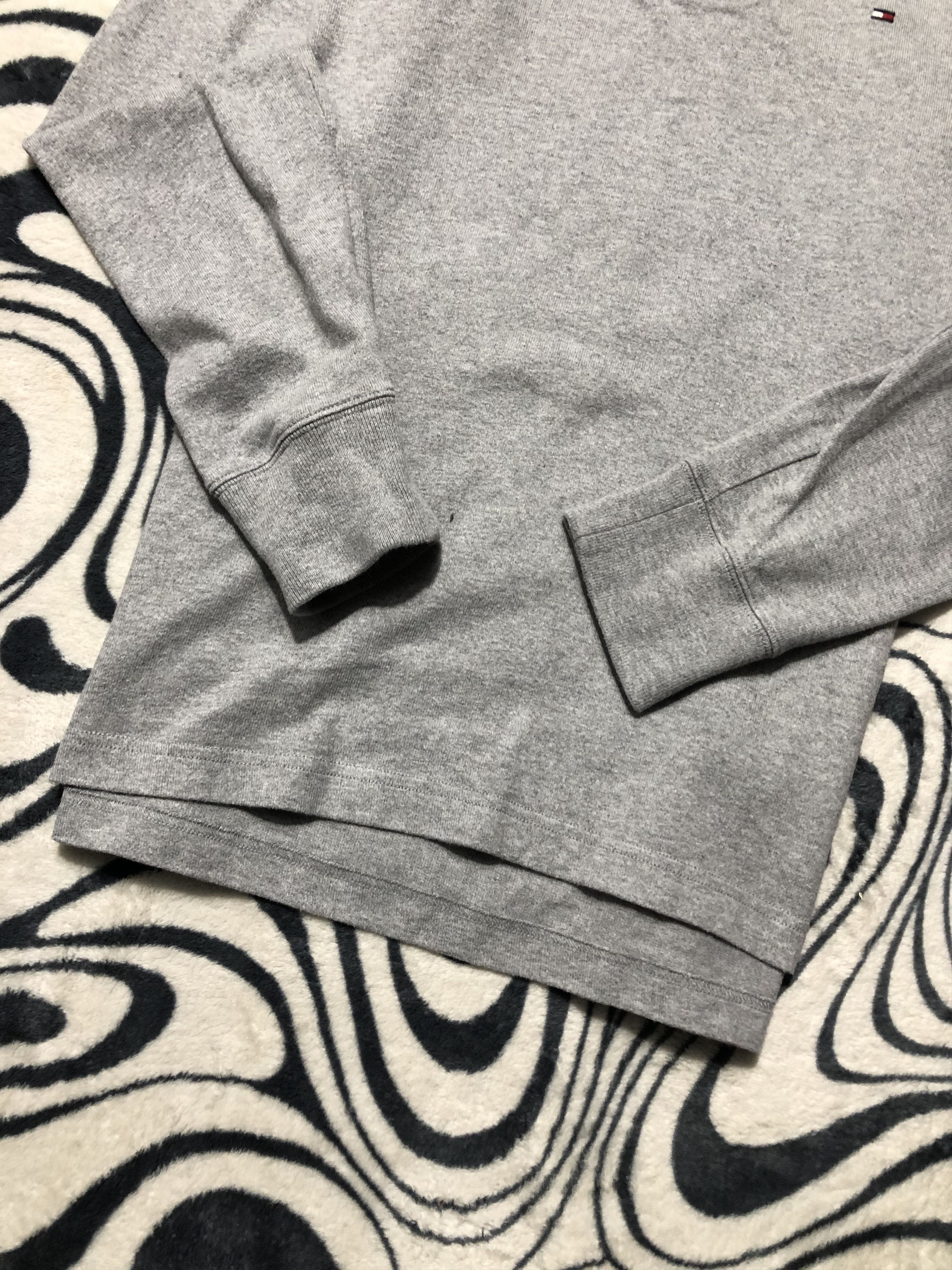 Tommy Hilfiger Tommy Hilfiger Vintage Mens Rugby Long Sleeve Polo Shirt Size US L / EU 52-54 / 3 - 3 Thumbnail