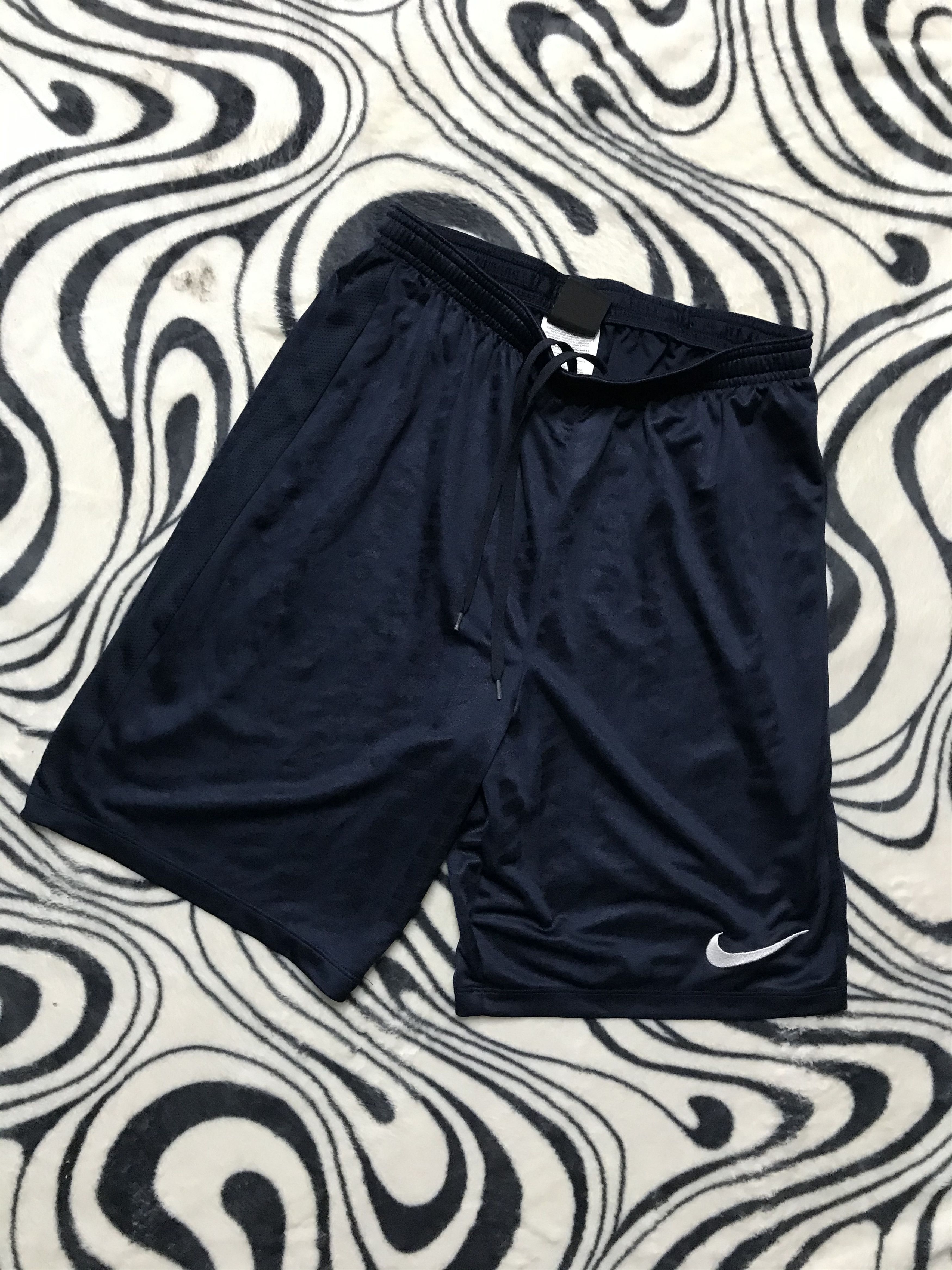 Nike × Vintage Vintage Nike Mens Shorts Dri Fit Y2K Size US 32 / EU 48 - 1 Thumbnail