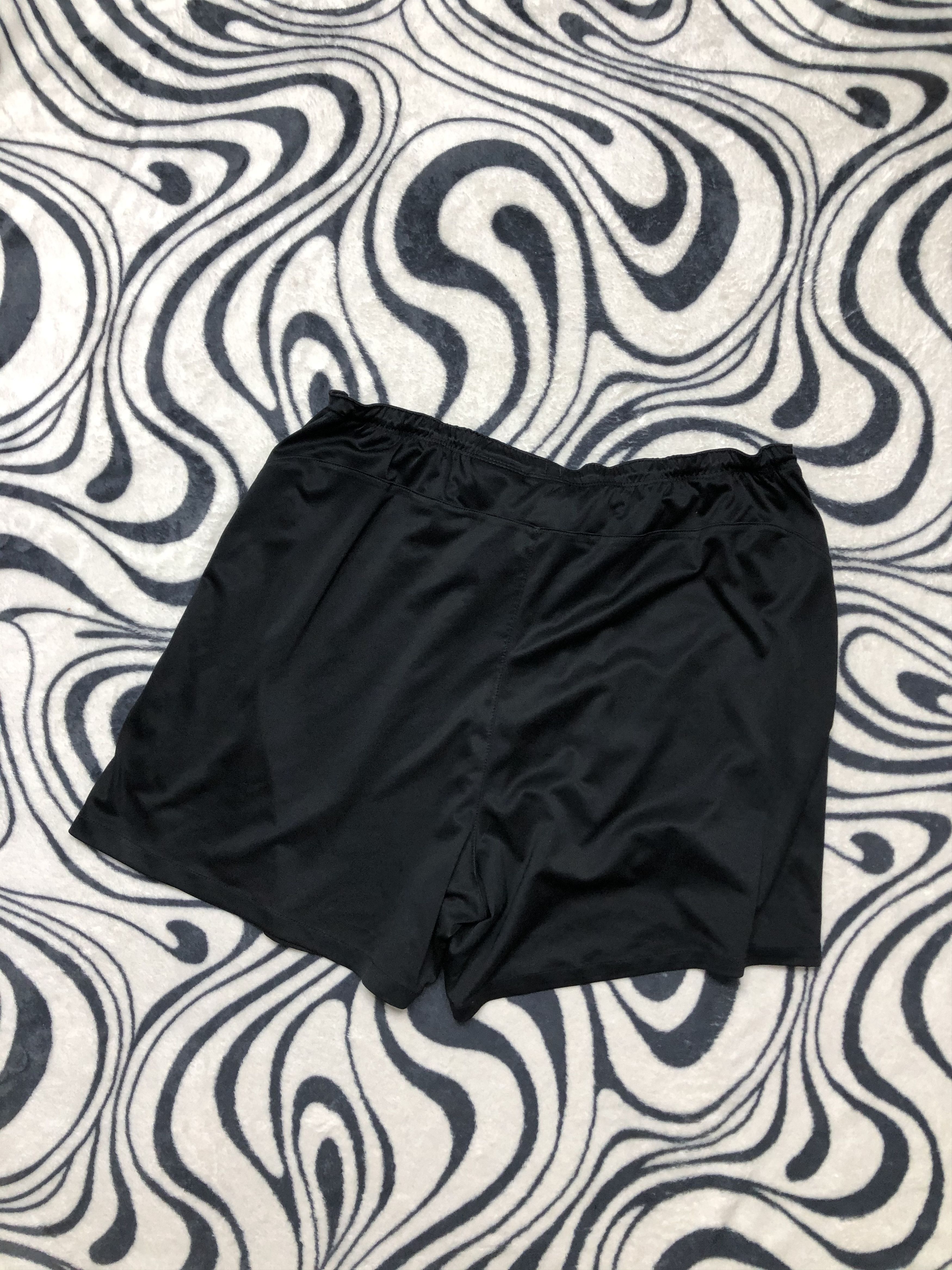 Nike × Vintage Nike Dri Fit Vintage Mens Shorts Y2K Size US 34 / EU 50 - 5 Thumbnail
