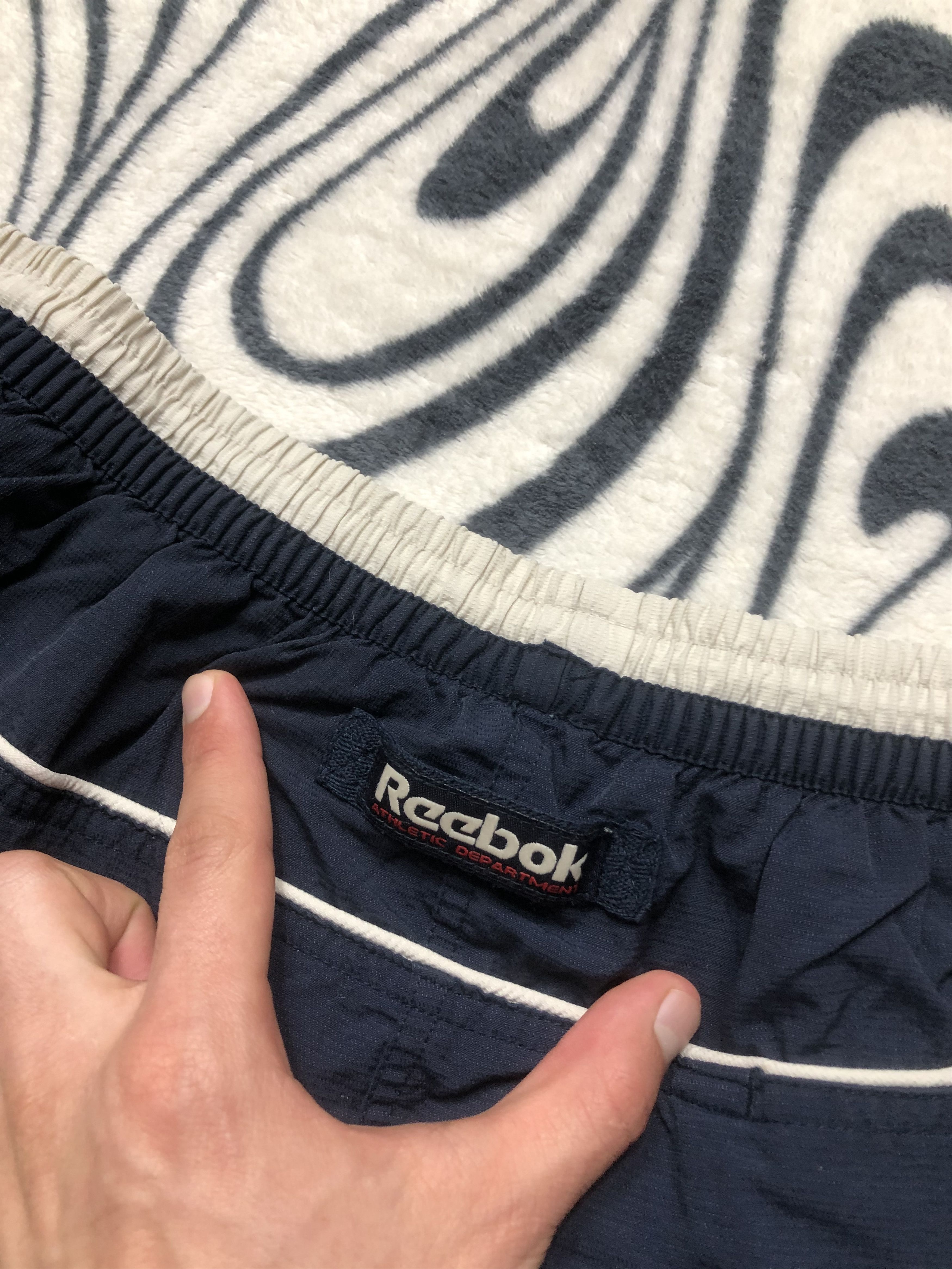 Reebok × Vintage Reebok Vintage Mens Nylon Pants Y2K Size US 32 / EU 48 - 8 Thumbnail