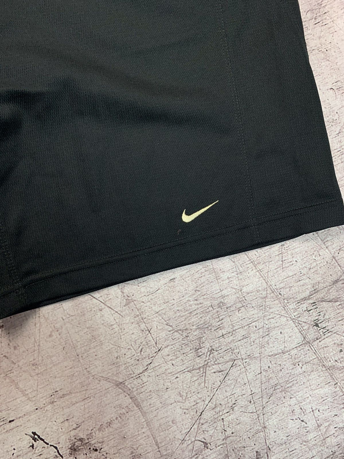 Nike × Vintage Nike Vintage Mens Shorts Size US 32 / EU 48 - 3 Thumbnail