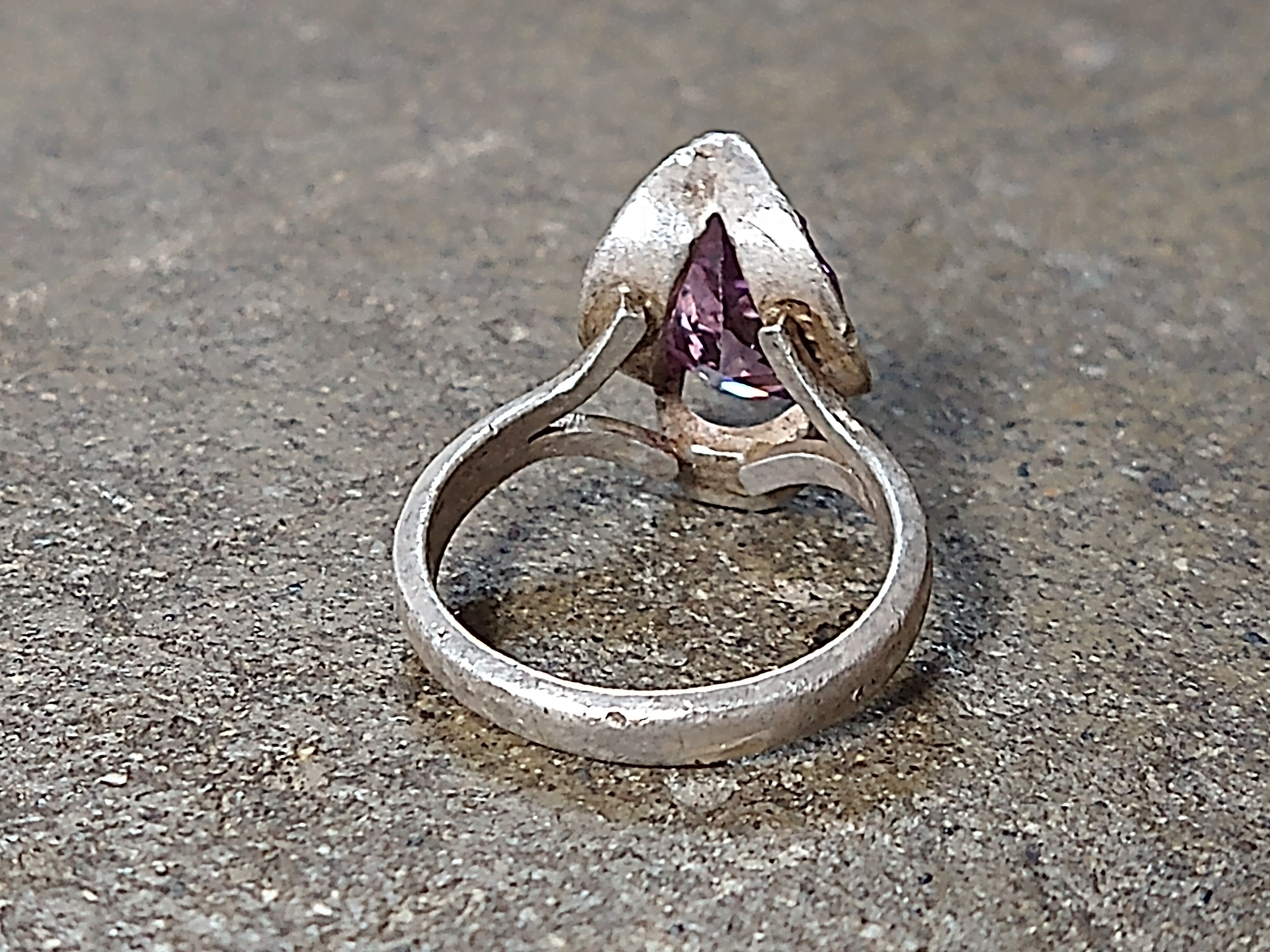 Jewelry Vintage Sterling Silver Ring Size 6.25 Purple CZ Mexico Pear Size ONE SIZE - 10 Thumbnail