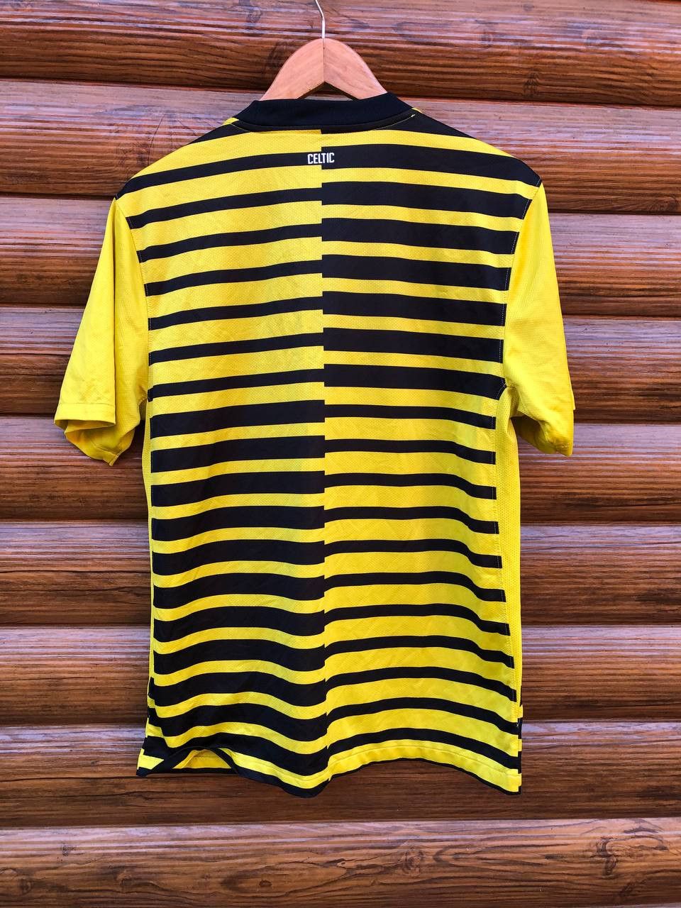 Nike CELTIC HOME FOOTBALL SHIRT SOCCER JERSEY NIKE Size US M / EU 48-50 / 2 - 3 Thumbnail