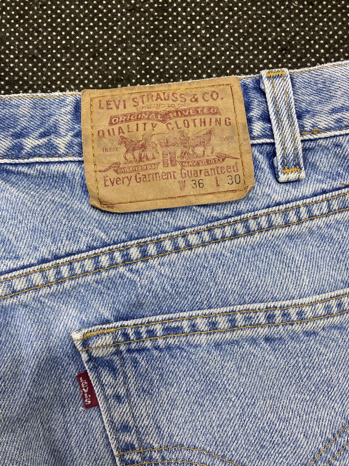 Jean VINTAGE LEVIS STRAIGHT LEG BLUE WASH JEANS 36x30 -J481 Size US 36 / EU 52 - 12 Thumbnail