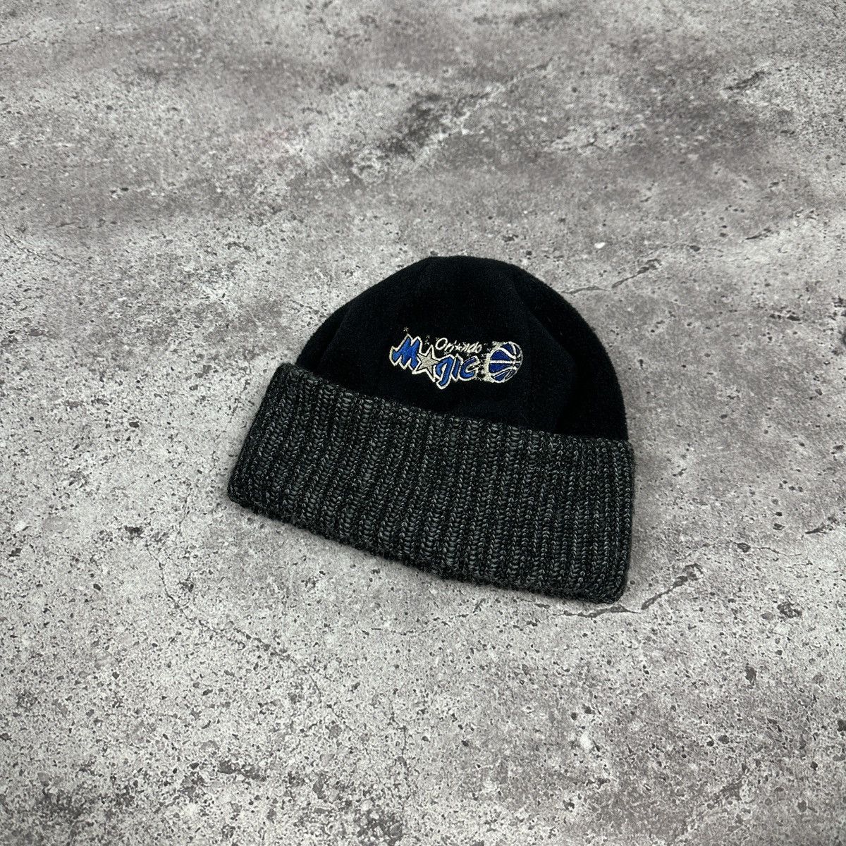 NBA Vintage 90s Orlando Magic Drew Pearson NBA Beanie hat rare Size ONE SIZE - 1 Thumbnail