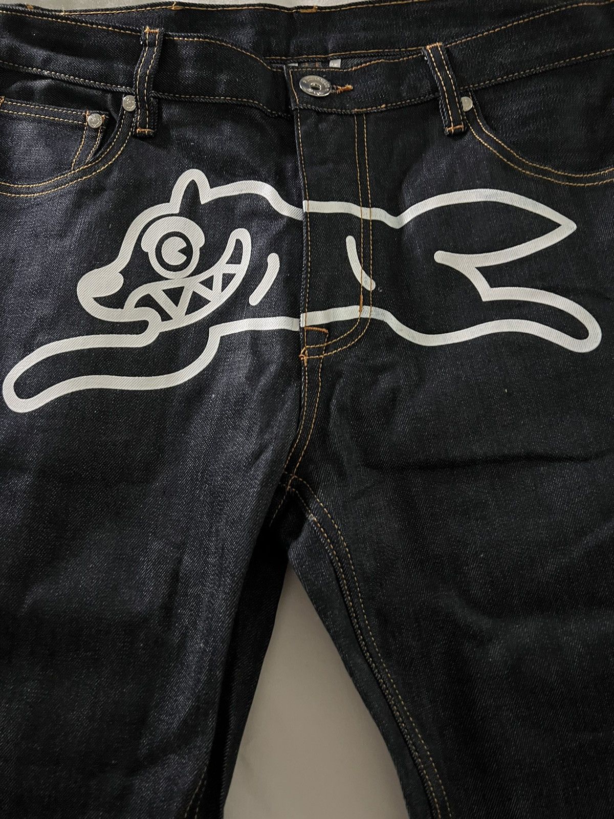 BBC top icecream flying dog jeans