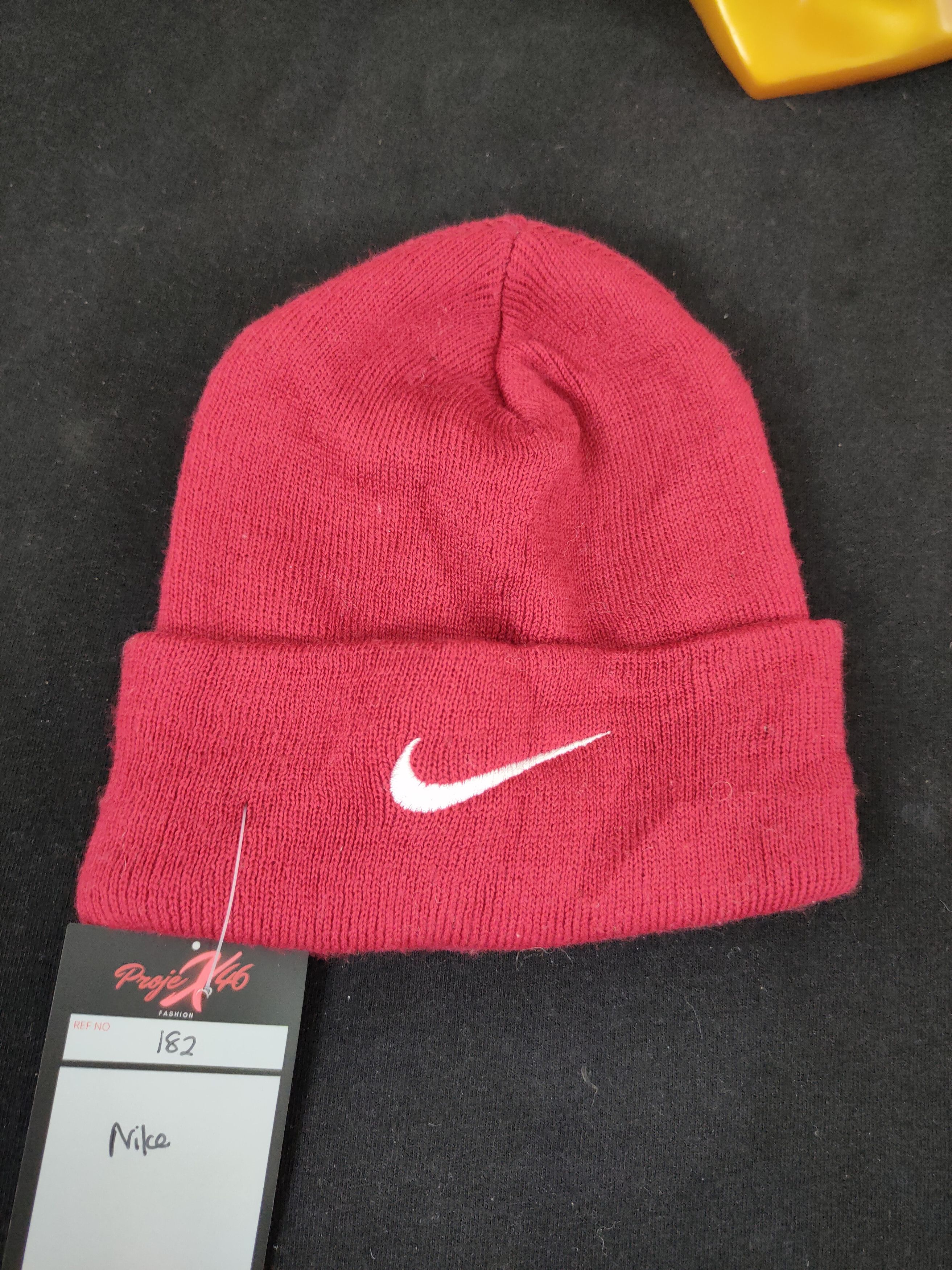 Nike DL Nike red beanie vintage sportwear big logo #182 Size ONE SIZE - 7 Thumbnail