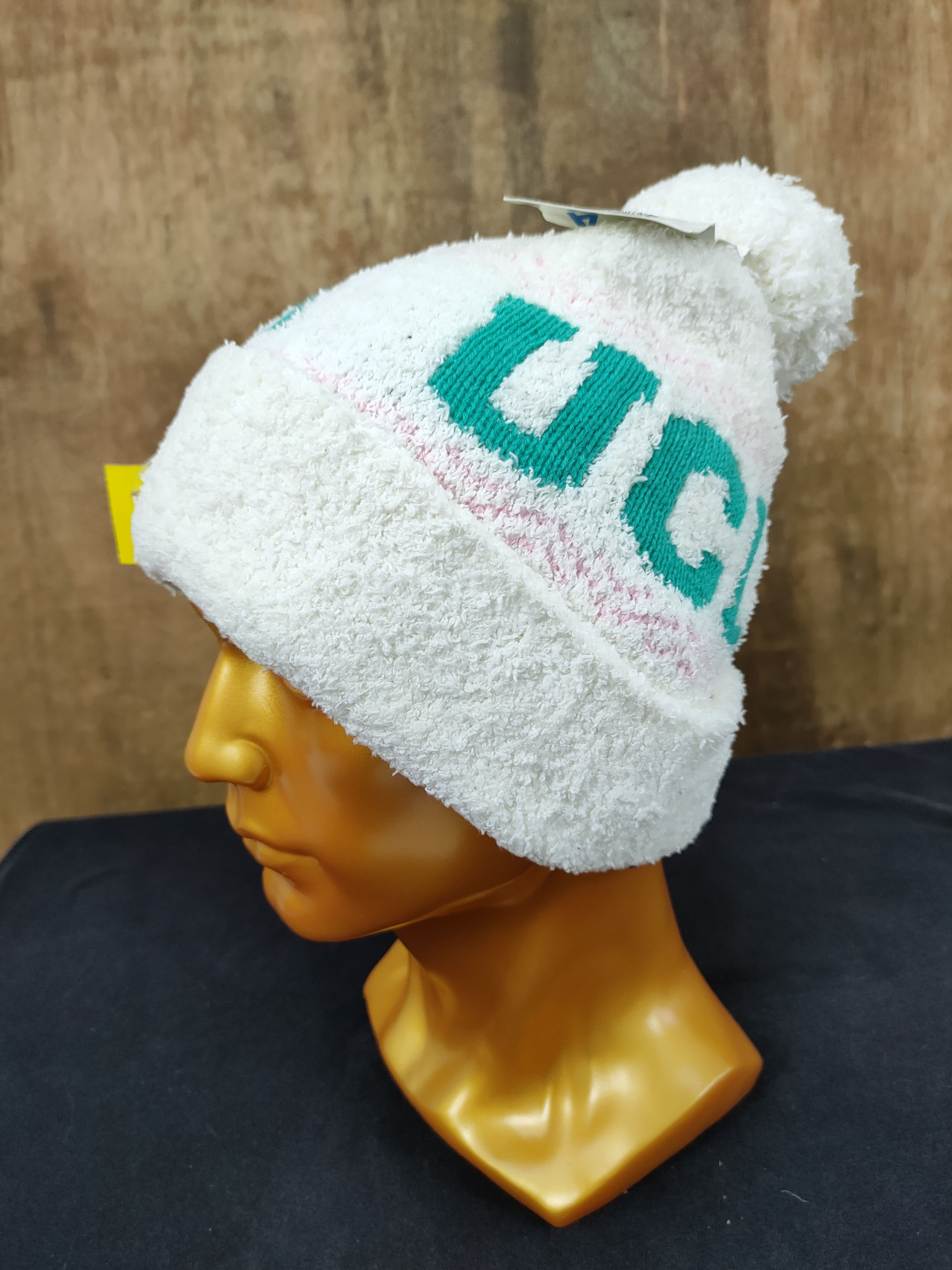 Other UCLA beanie snow cap winter white #024 Size ONE SIZE - 1 Thumbnail