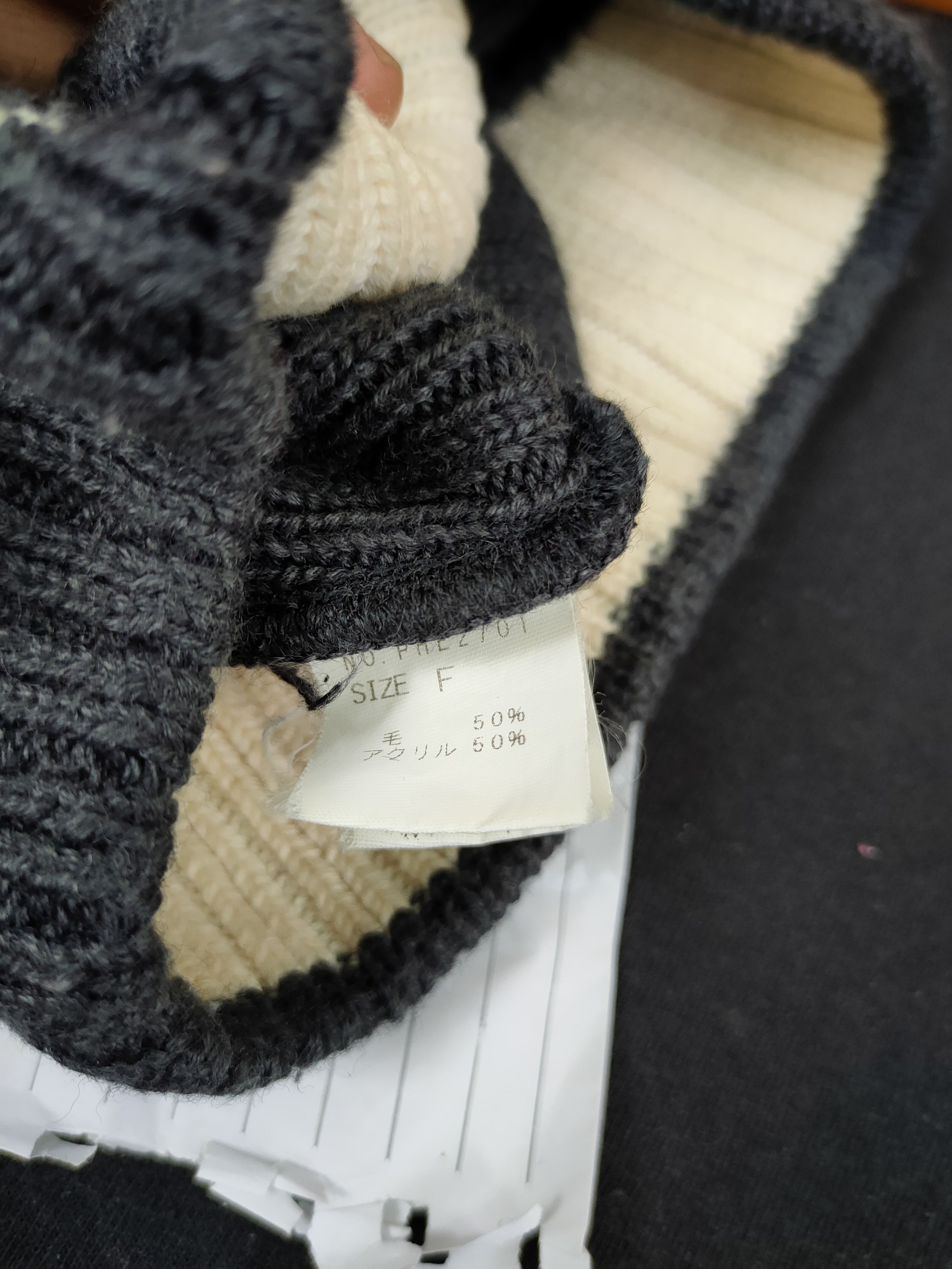 Phenix Italy designer beanie black winter hat #170