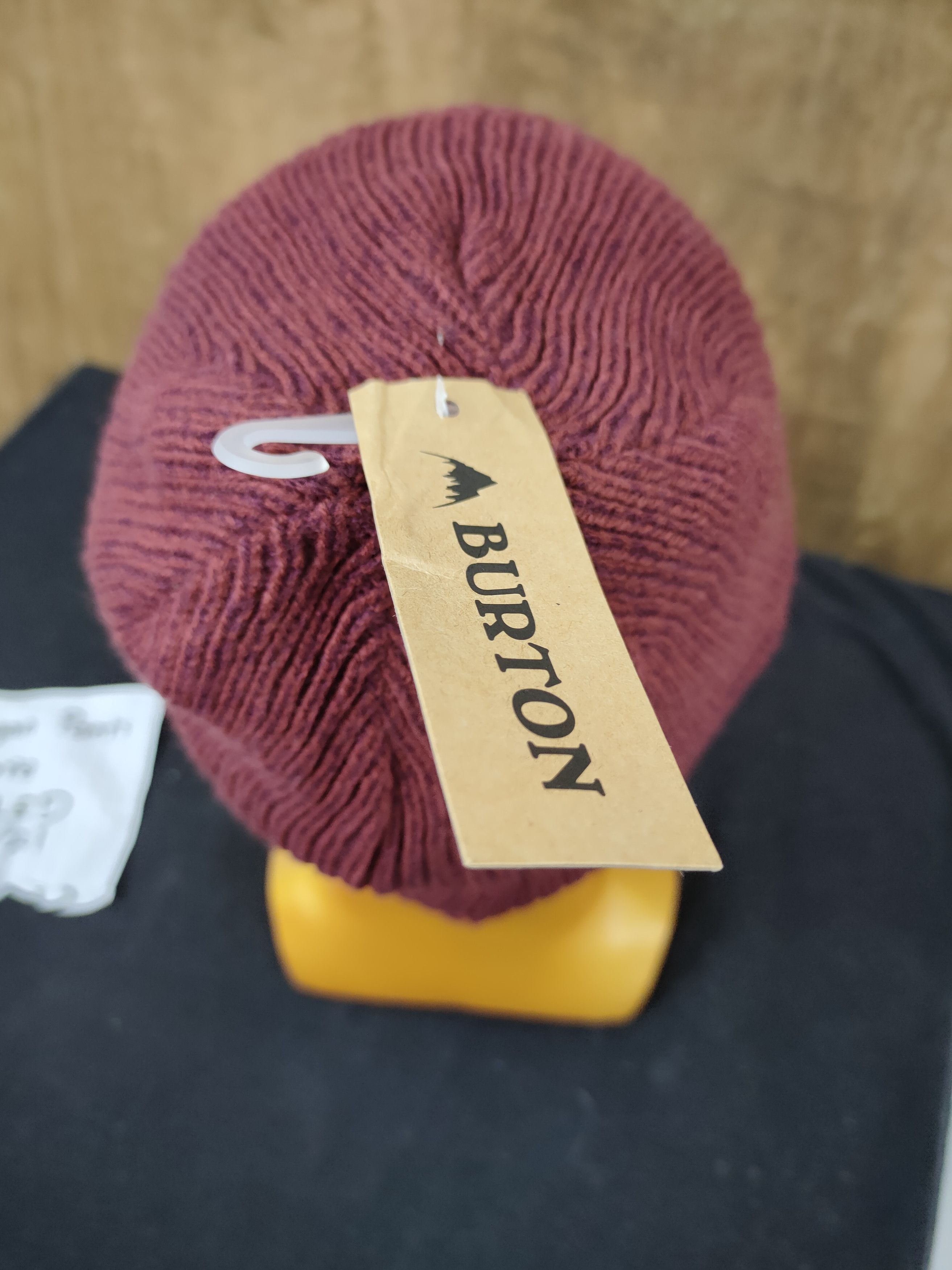 Burton × Sports Specialties Burton Dark Red sportwear beanie hat snow cap #029 Size ONE SIZE - 4 Thumbnail