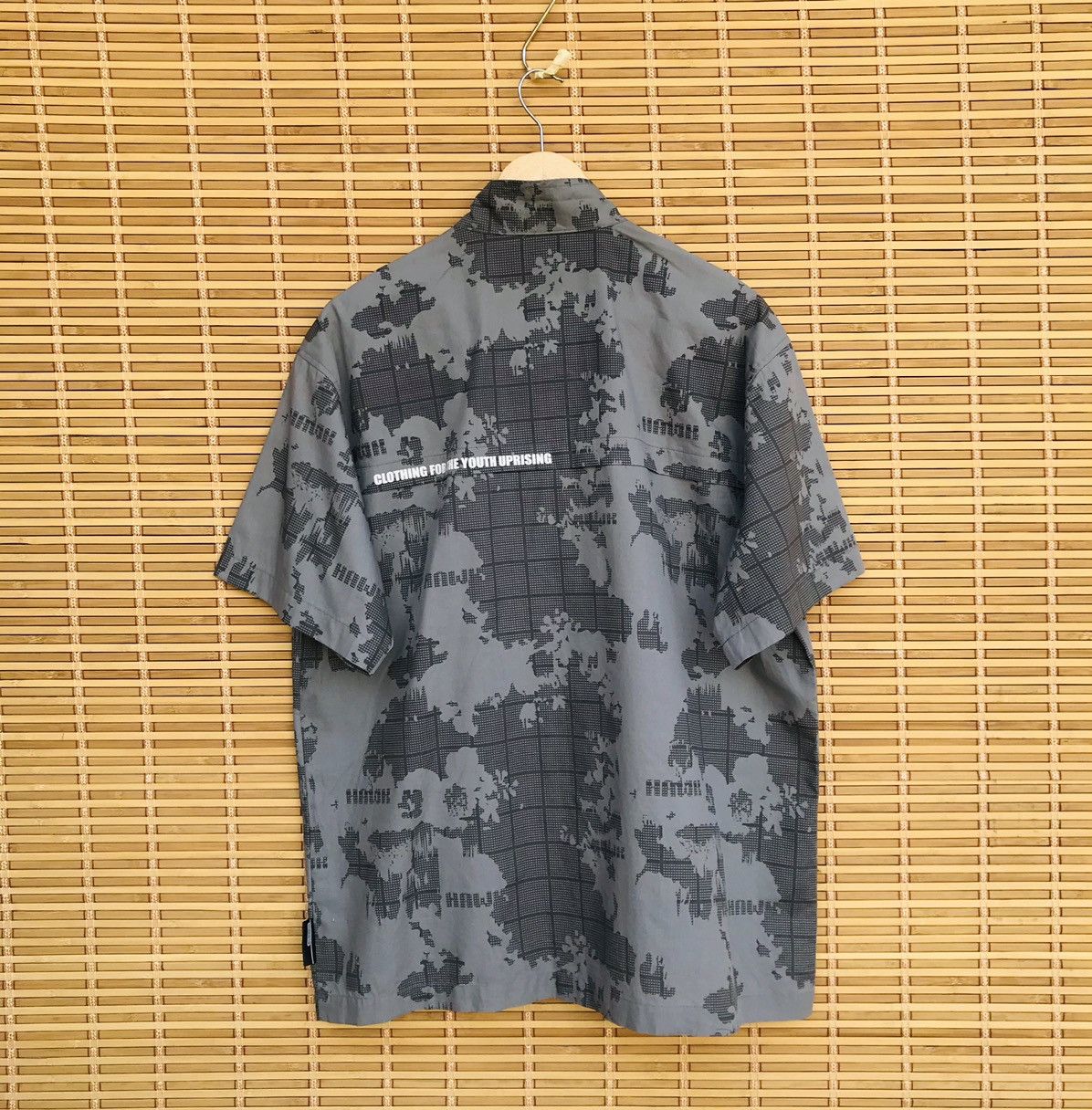 Tony Hawk VINTAGE Tony Hawk Skateboarding camouflage Maps pattern ziP Size US L / EU 52-54 / 3 - 7 Thumbnail