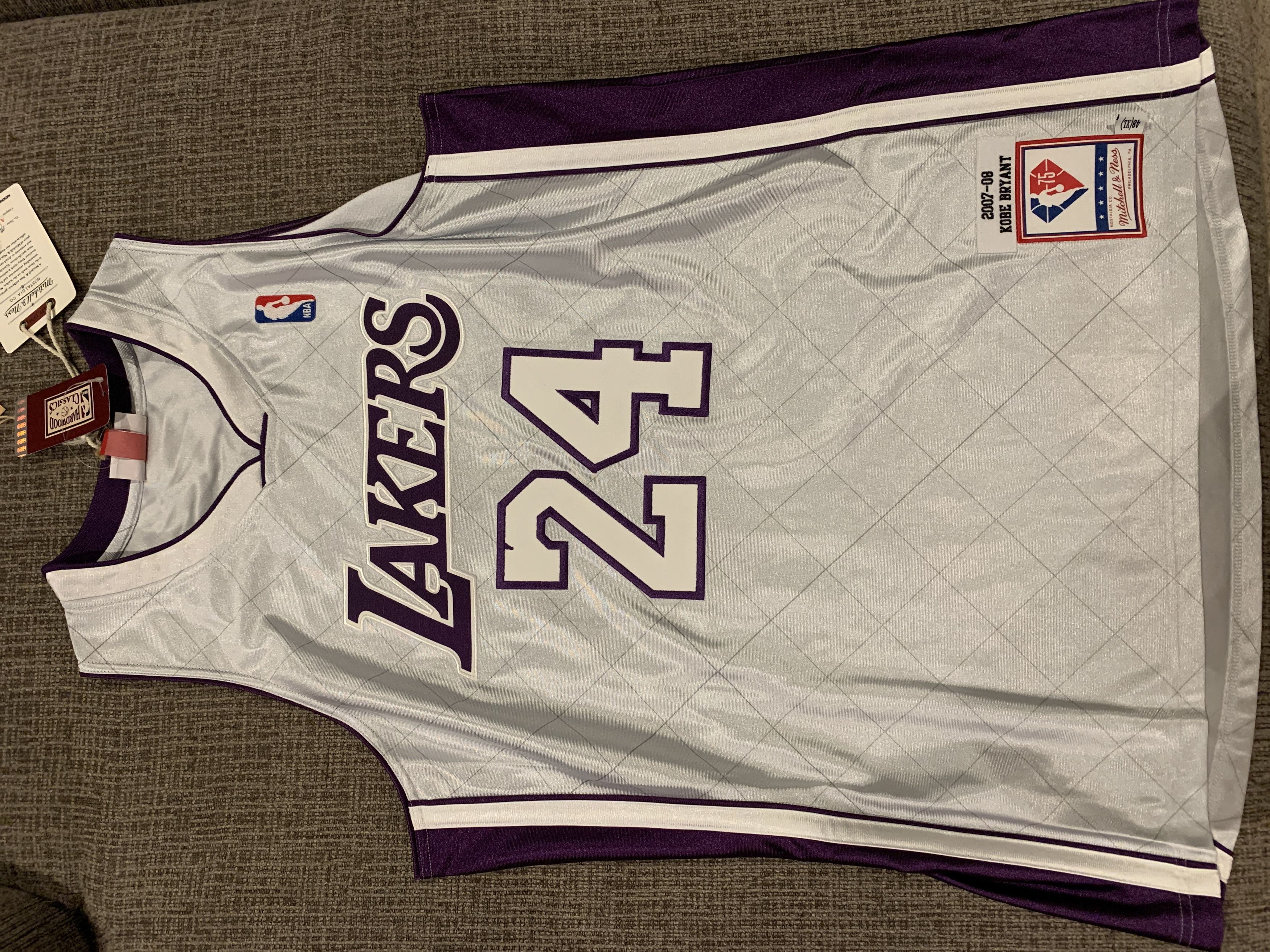 Kobe Bryant 2007-08 NBA 75th Anniversary Platinum Jersey