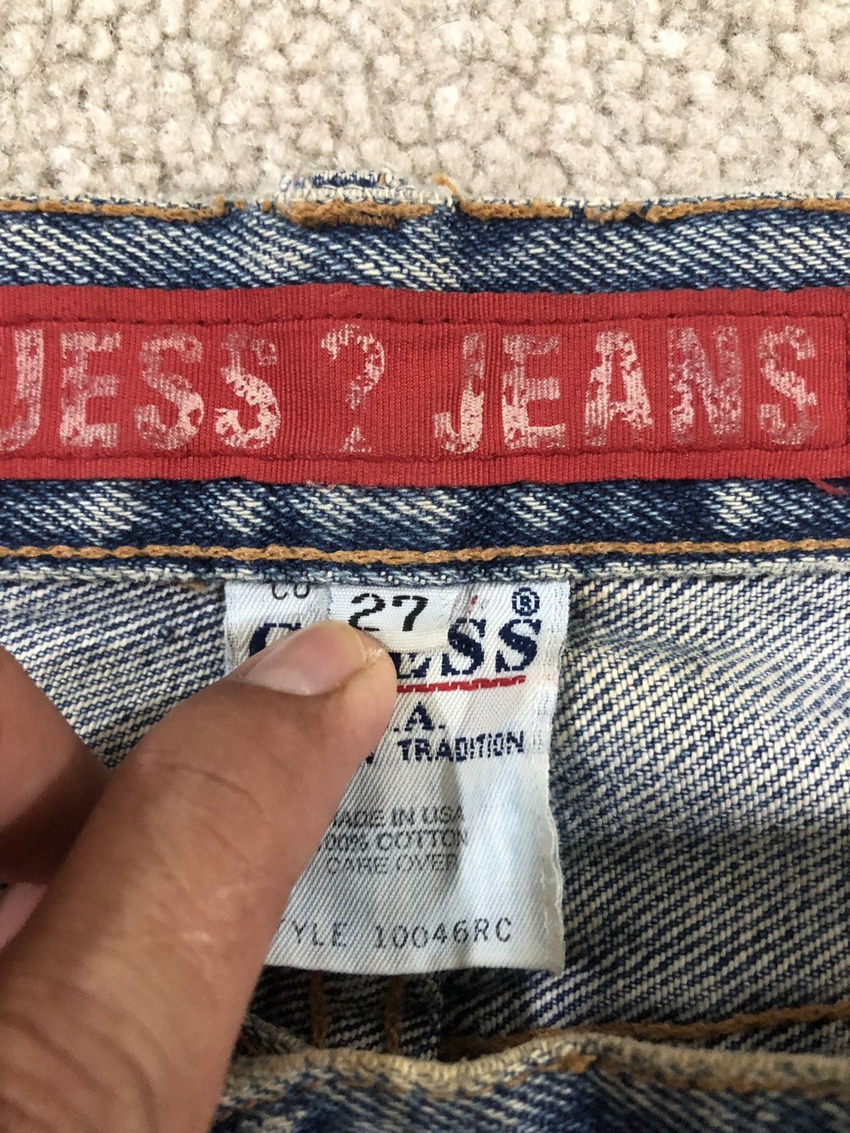 Guess Rare guess flower painted distressed jeans Size US 29 - 6 Thumbnail