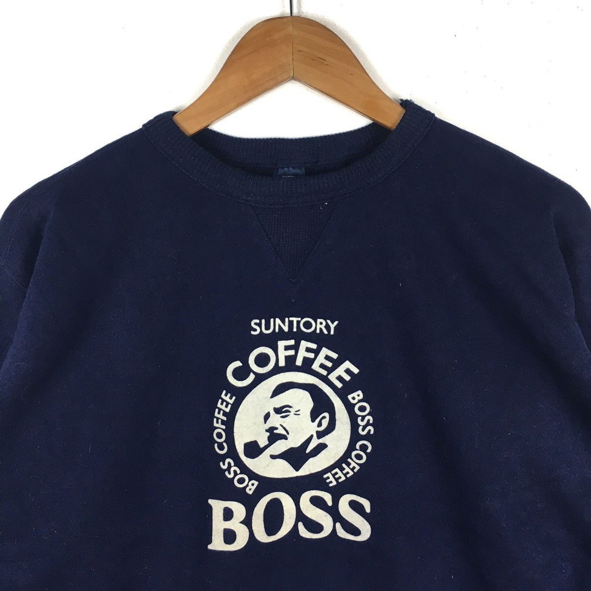 Vintage SUNTORY COFFEE Boss Drinks Advertisement Blue Sweatshirt Size US L / EU 52-54 / 3 - 2 Thumbnail