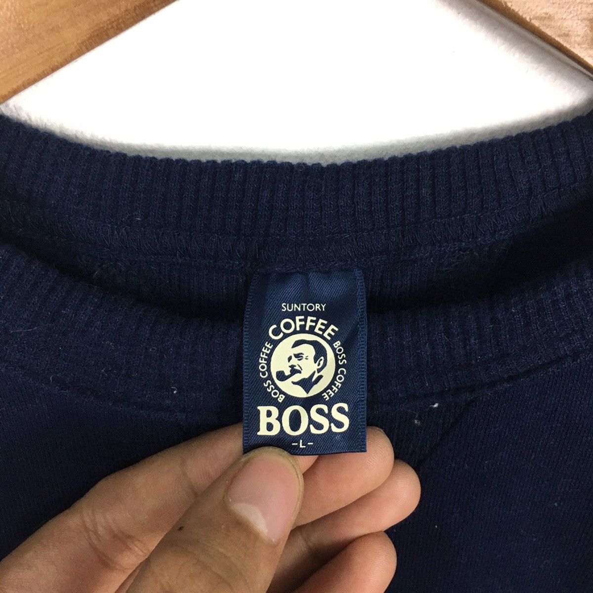 Vintage SUNTORY COFFEE Boss Drinks Advertisement Blue Sweatshirt Size US L / EU 52-54 / 3 - 3 Thumbnail