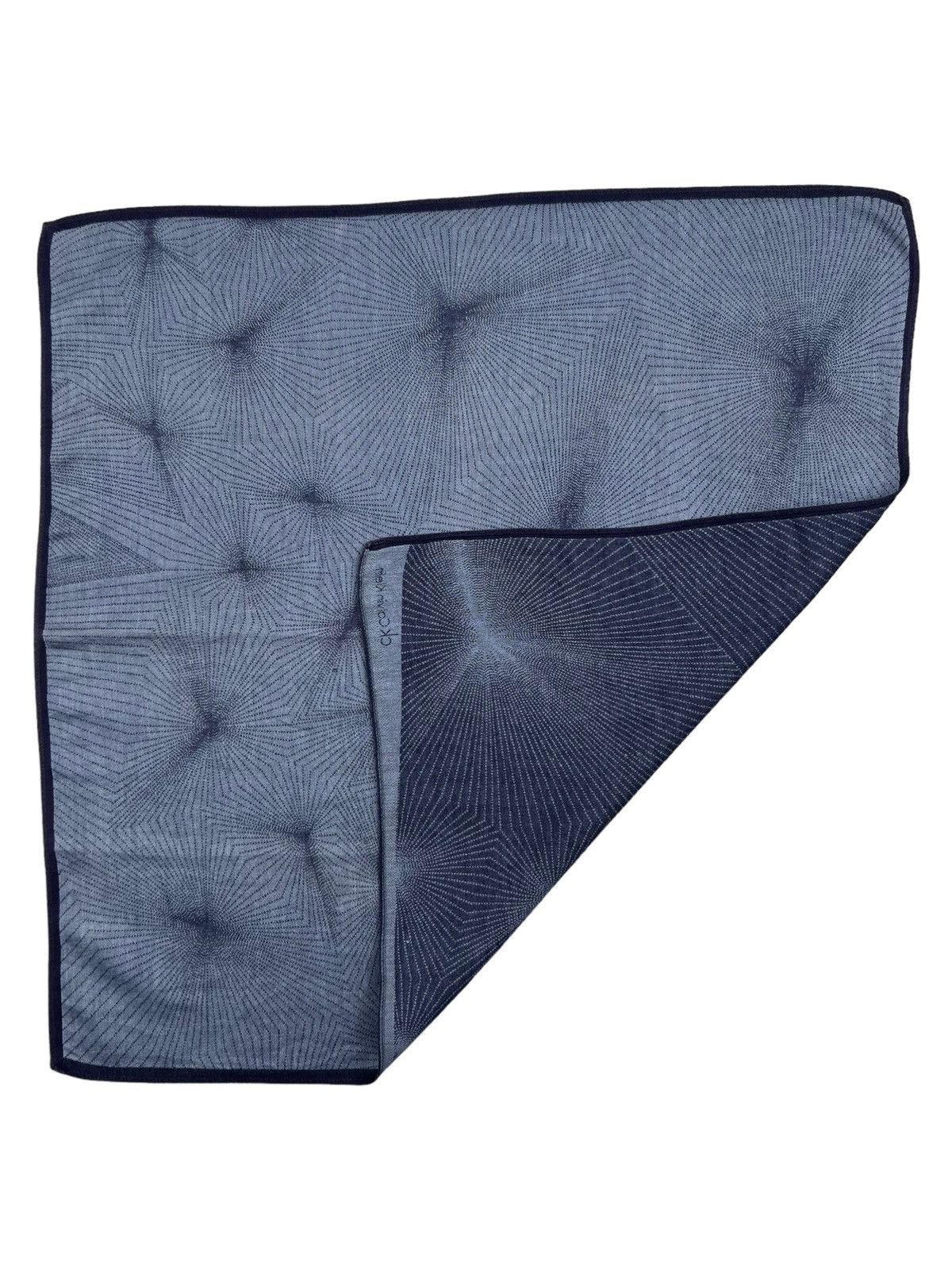 Calvin Klein Calvin Klein Handkerchief Neckerchief Bandana Pocketsquare Size ONE SIZE - 4 Thumbnail