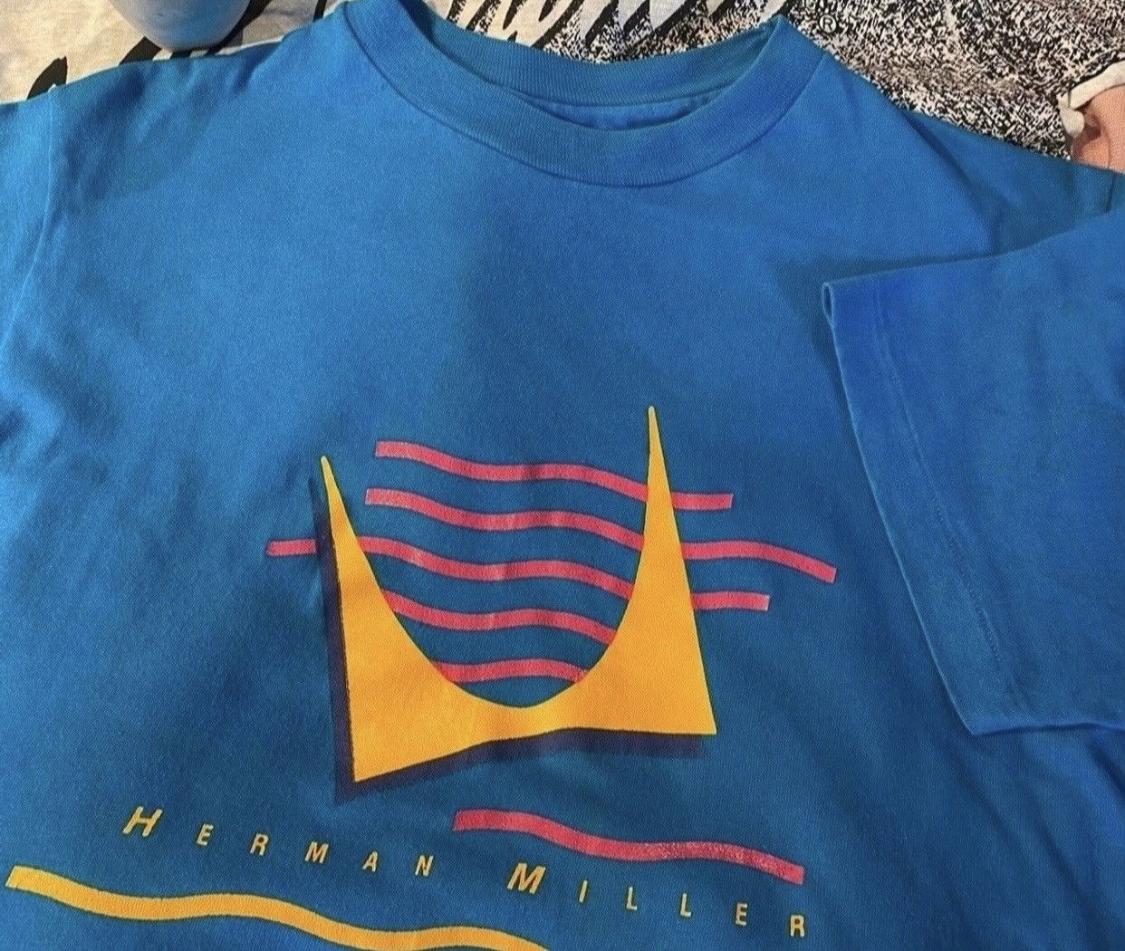 Vintage Vintage Herman Miller Tee Size US M / EU 48-50 / 2 - 1 Thumbnail