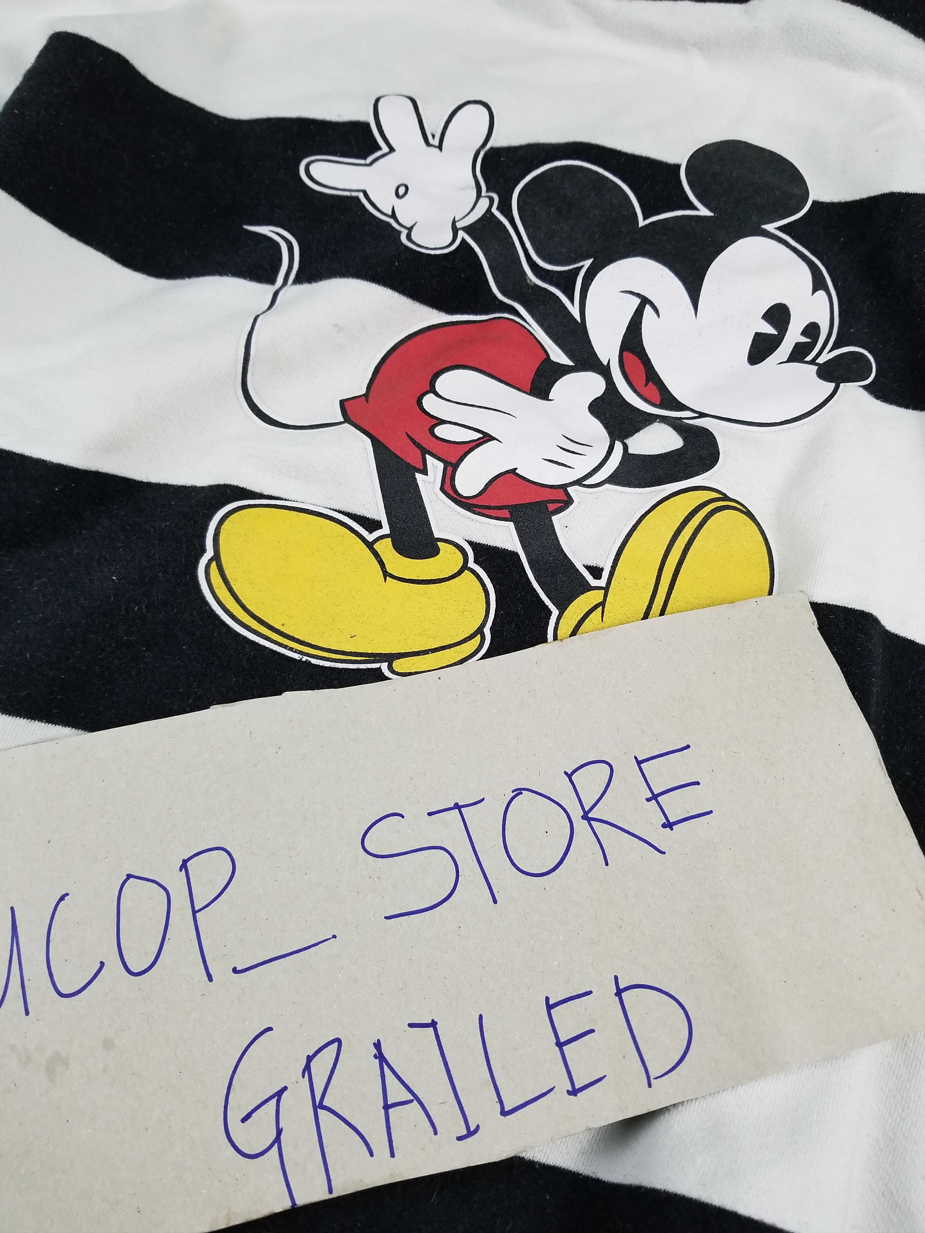 Disney × Mickey Mouse × Vintage Vintage Mickey Mouse Disney Size US M / EU 48-50 / 2 - 9 Thumbnail
