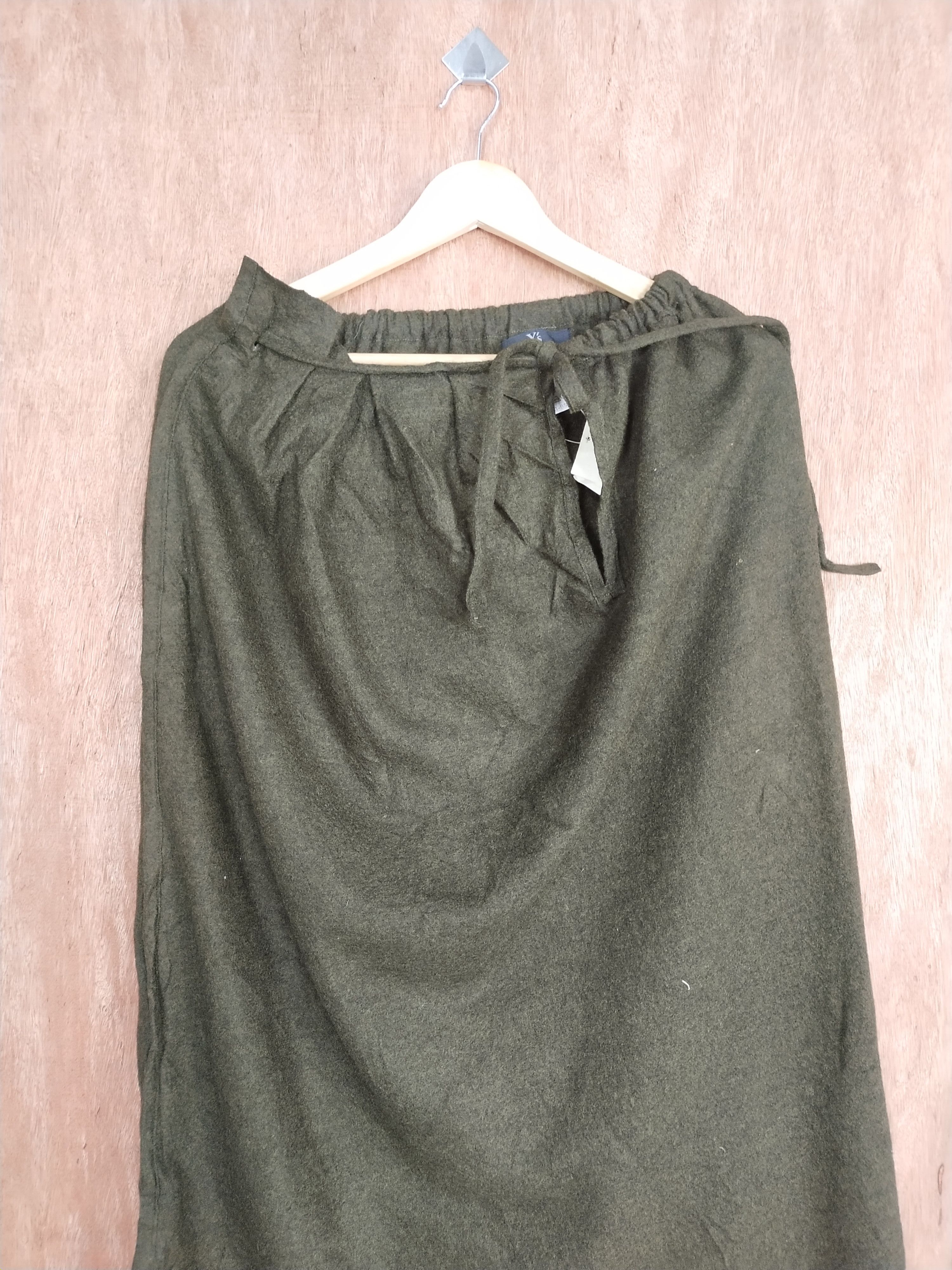 Yohji Yamamoto DL SIZE 3 Yohji Yamamoto Laine wool green long skirt #S198 Size 30" / US 8 / IT 44 - 2 Thumbnail