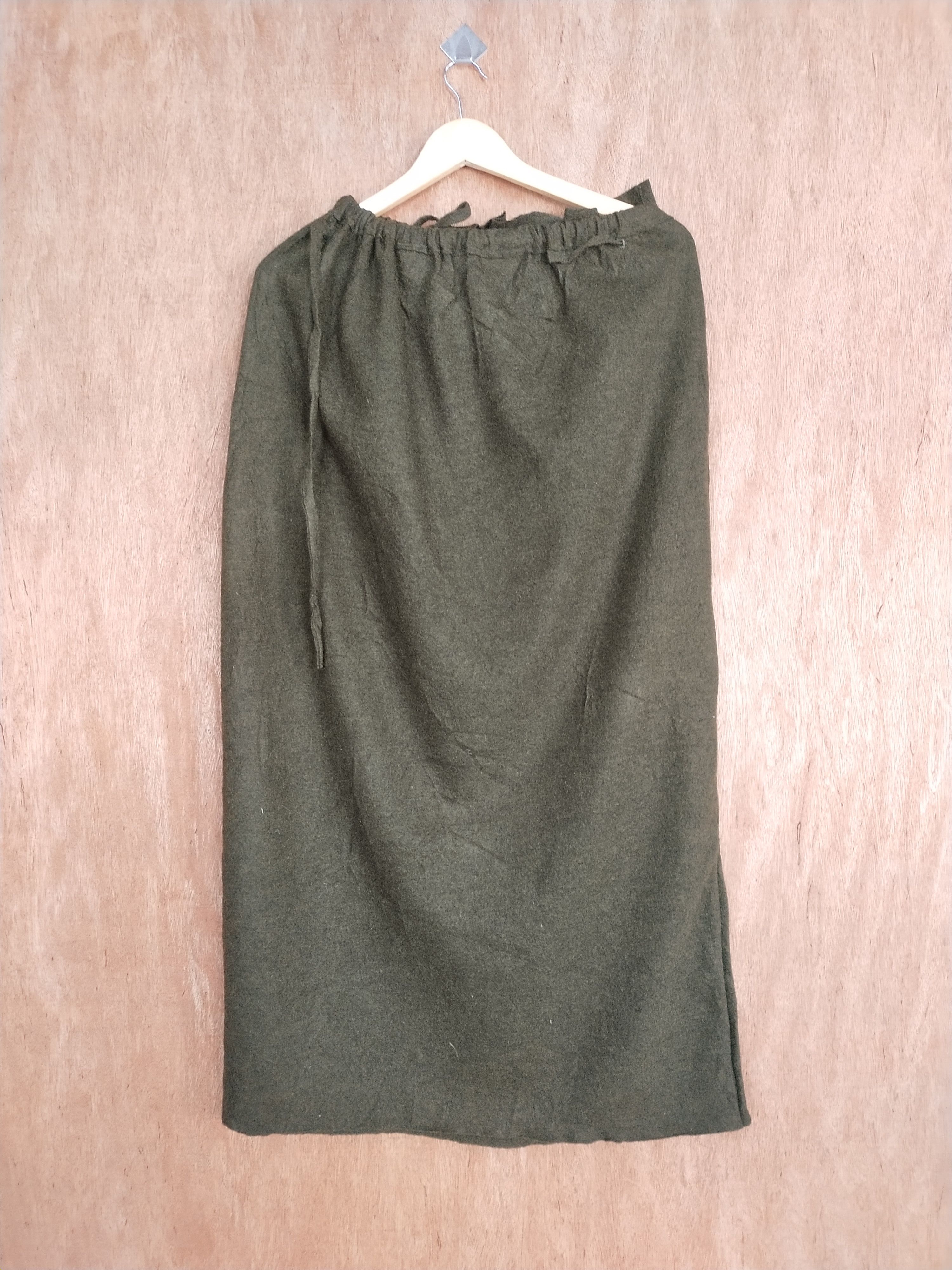 Yohji Yamamoto DL SIZE 3 Yohji Yamamoto Laine wool green long skirt #S198 Size 30" / US 8 / IT 44 - 7 Thumbnail
