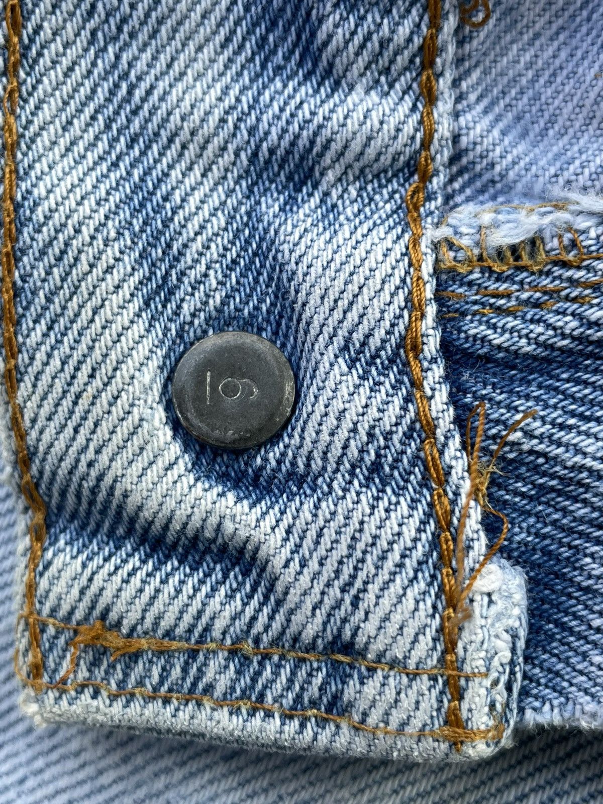 Levi's × Vintage Rare Levi’s 501 e 1980 Usa Vintage Aging Distressed Rework Size US 31 - 20 Thumbnail