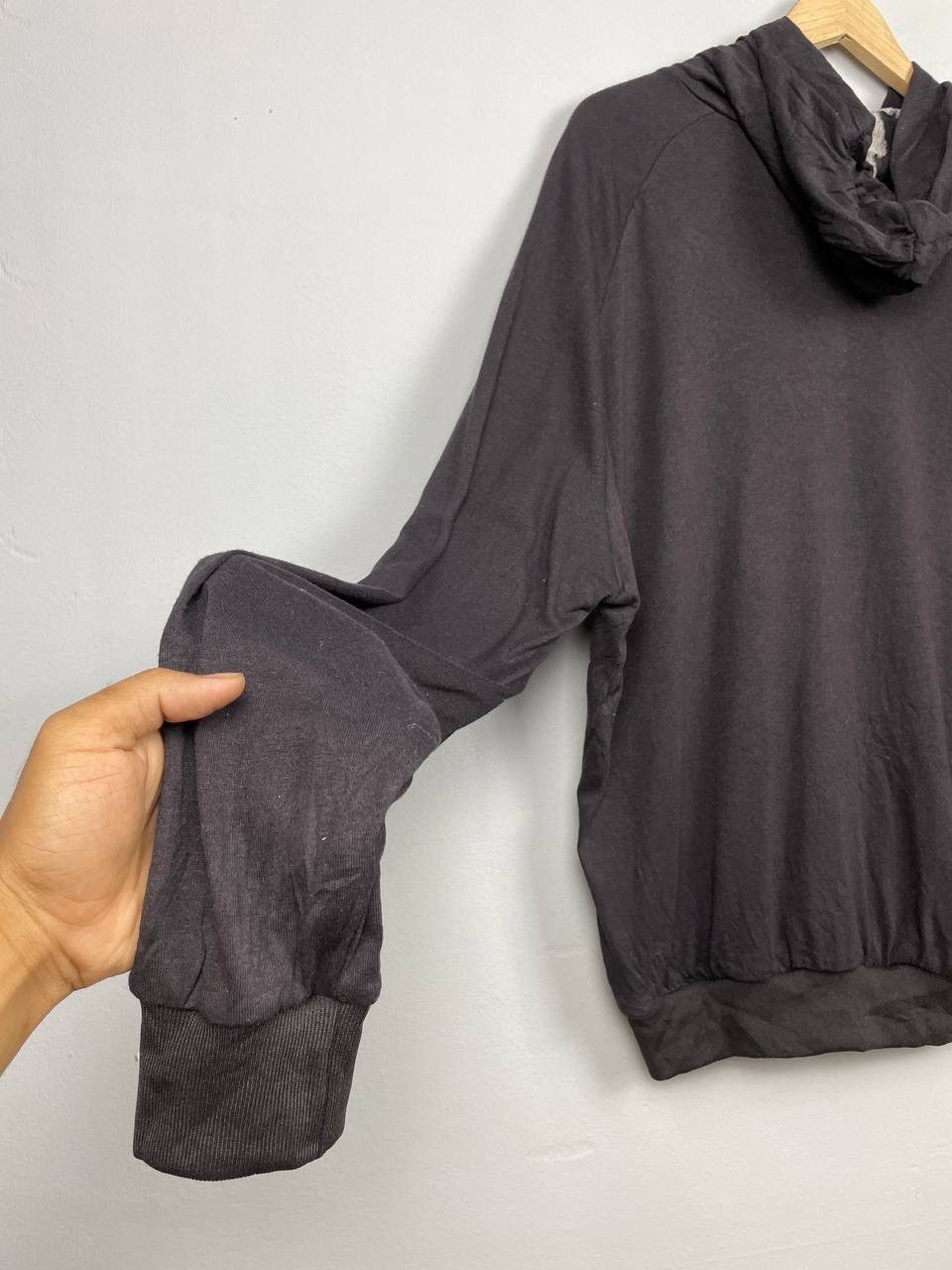 Carhartt × Vintage Vintage Carhartt Sweater Destroyed Hoodies Size US L / EU 52-54 / 3 - 8 Thumbnail